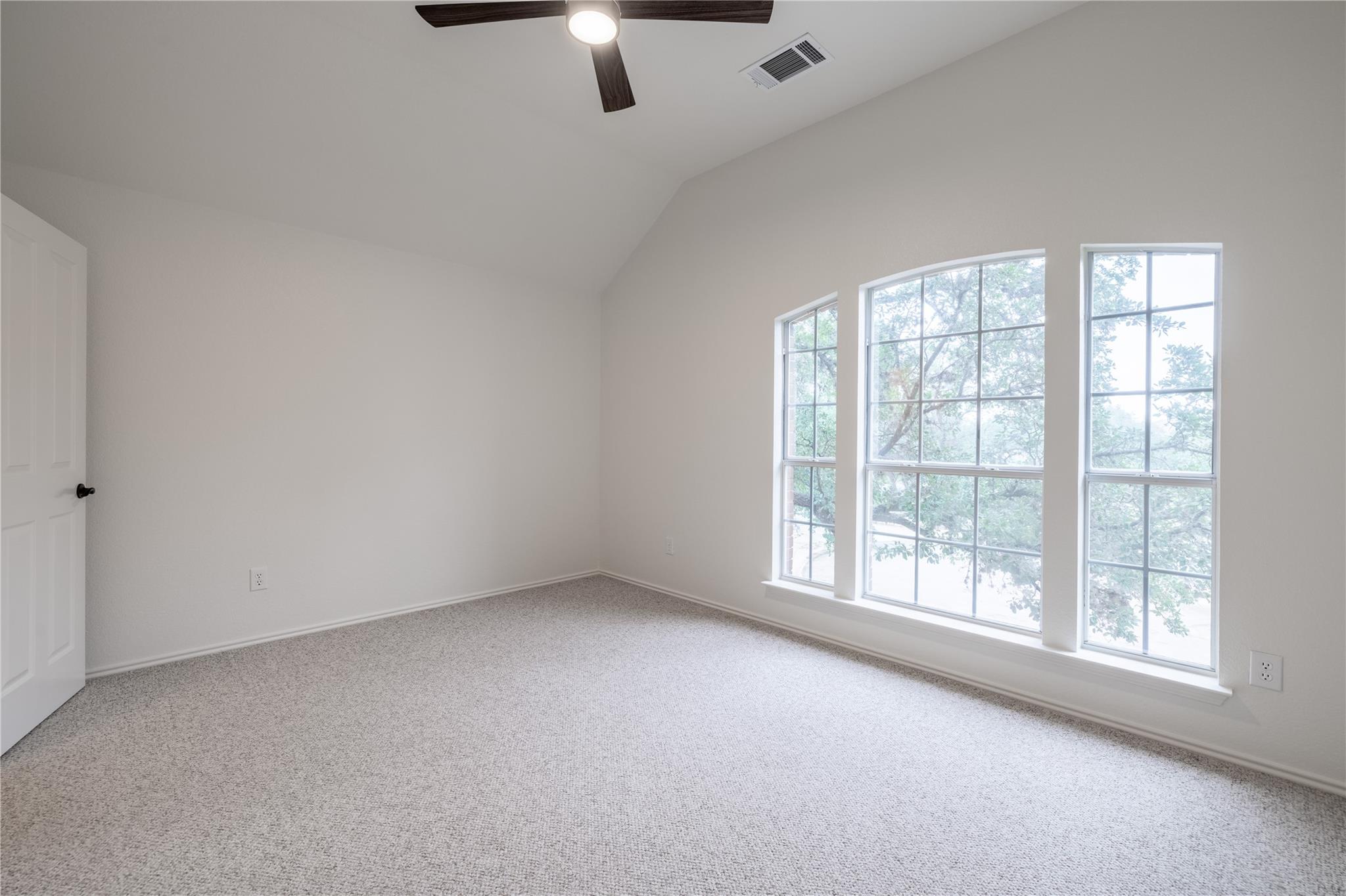 7208 Gentle Oak Dr, Austin, TX 78749