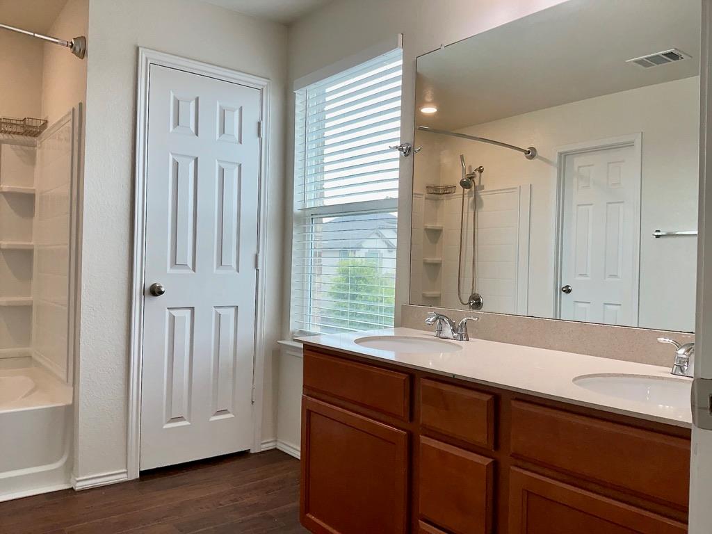 2950 E Old Settlers Blvd # 72, Round Rock, TX 78665