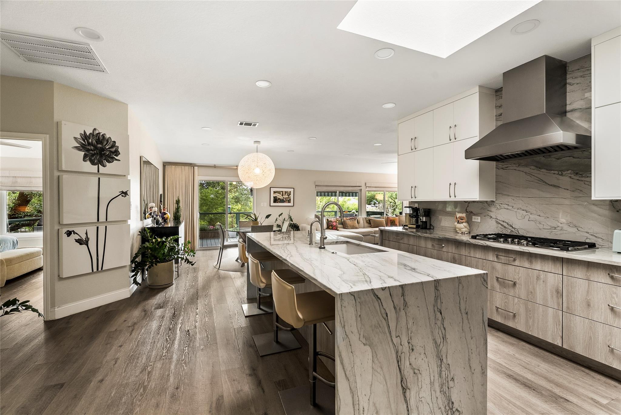 7021 Colberg Ct, Austin, TX 78749