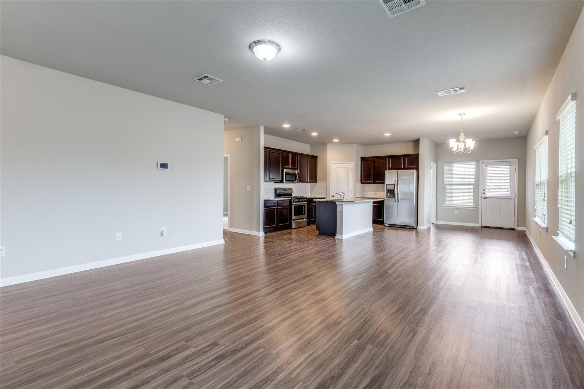 348 Shiner Ln, Georgetown, TX 78626