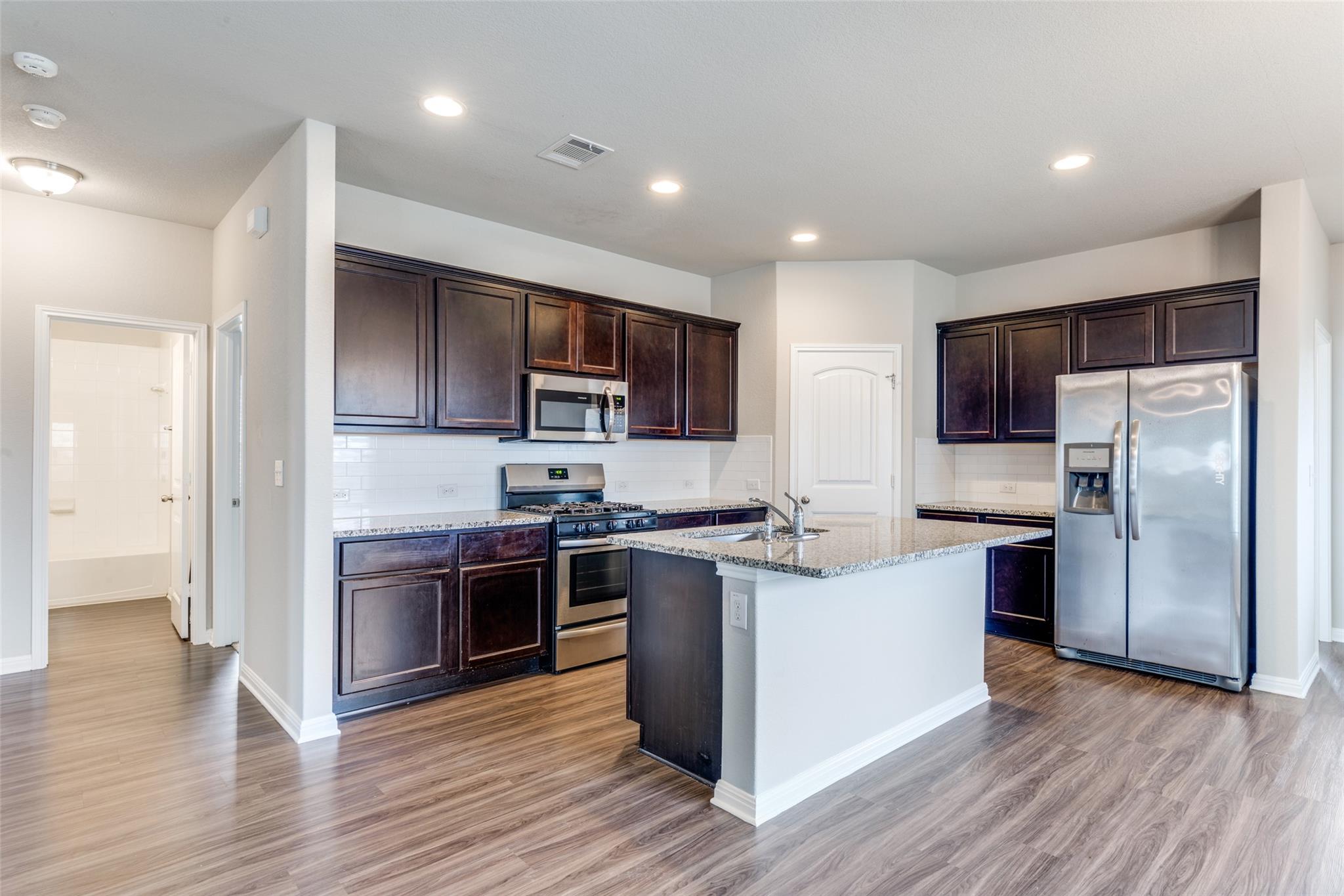 348 Shiner Ln, Georgetown, TX 78626