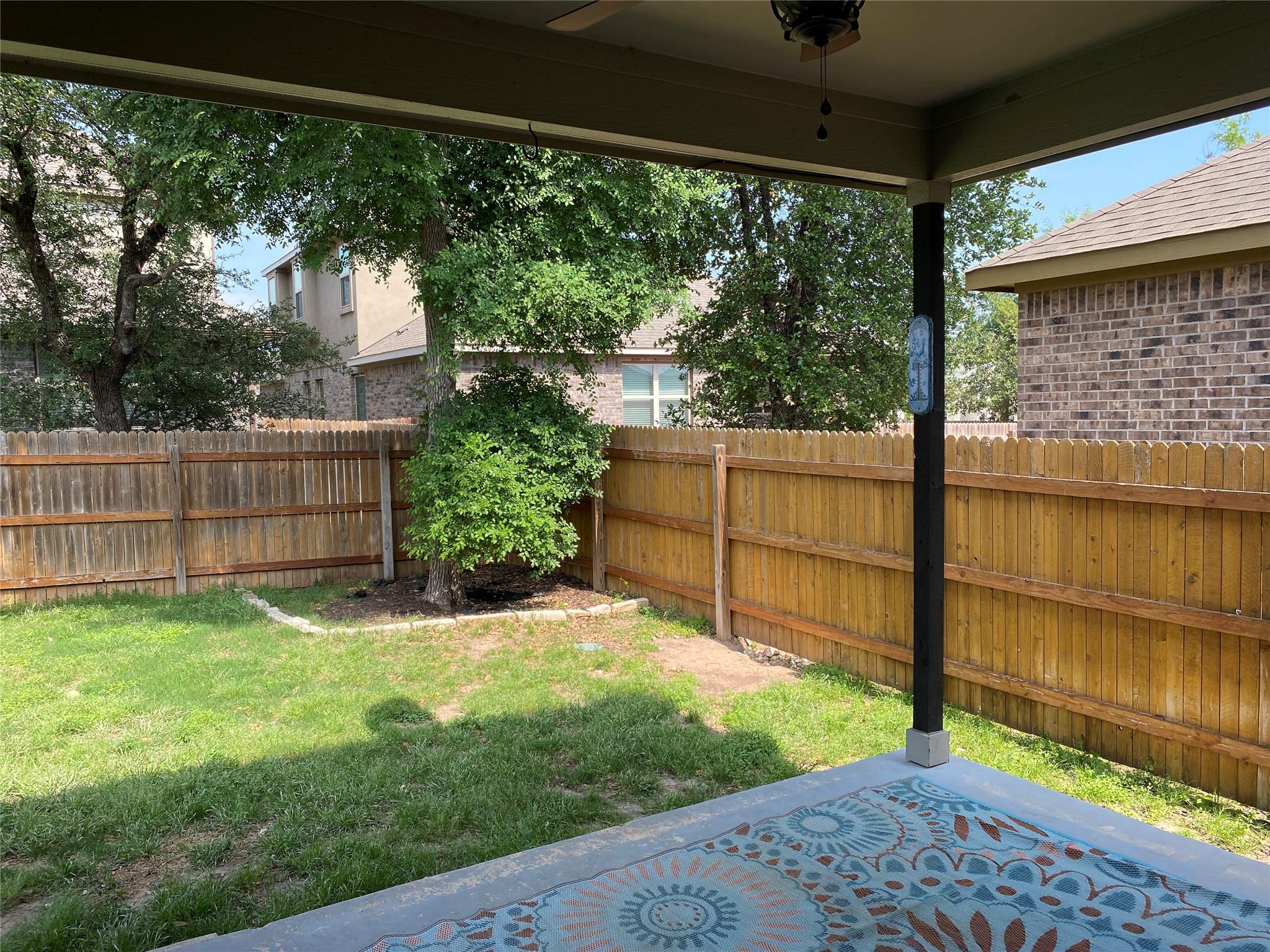 2448 Lyla Ln, Leander, TX 78641