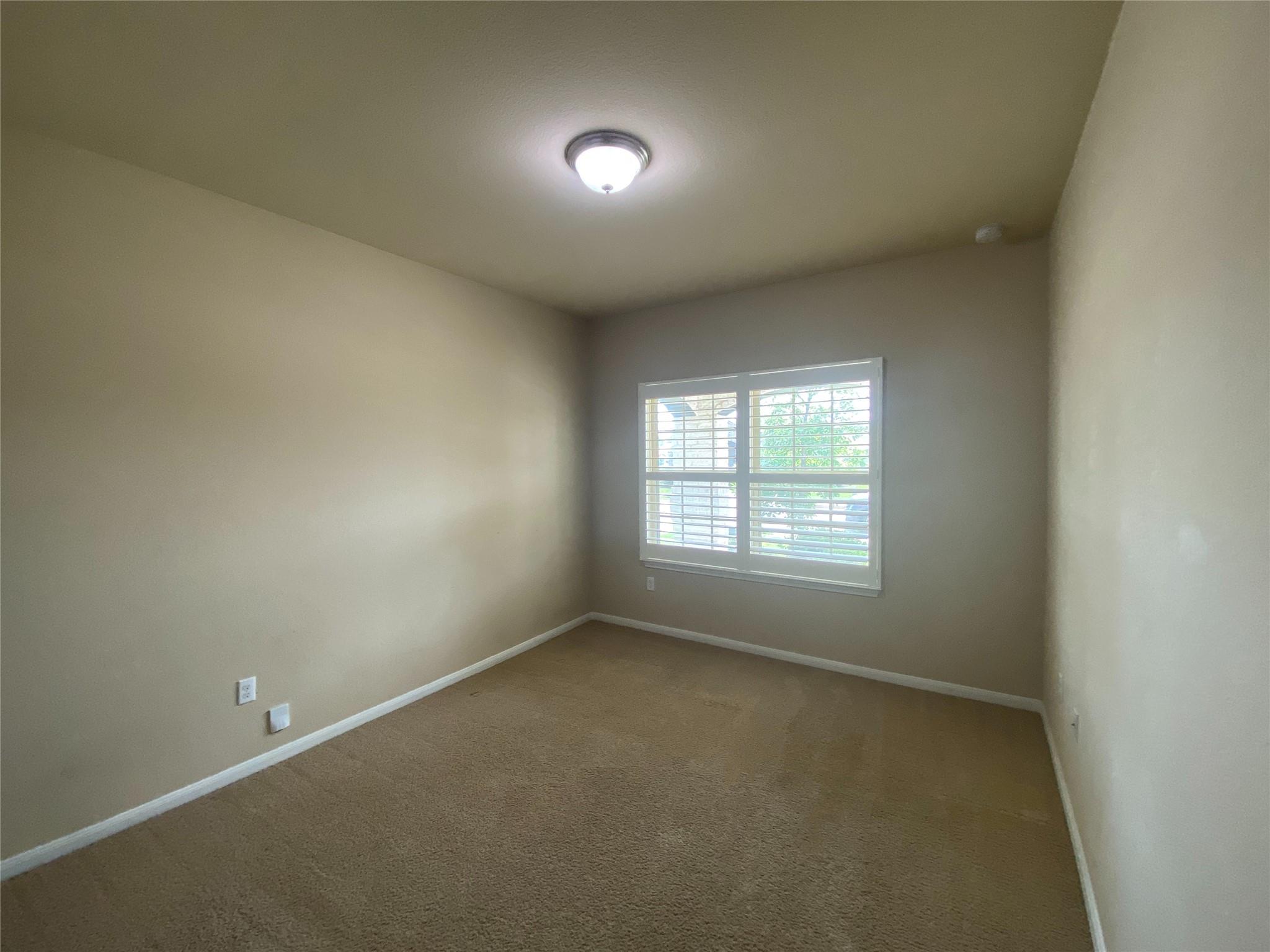 2448 Lyla Ln, Leander, TX 78641