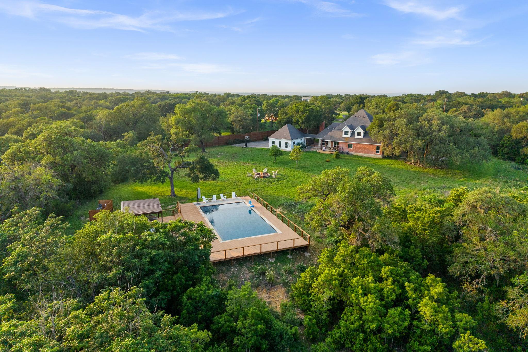 622 Thousand Oaks Loop, San Marcos, TX 78666