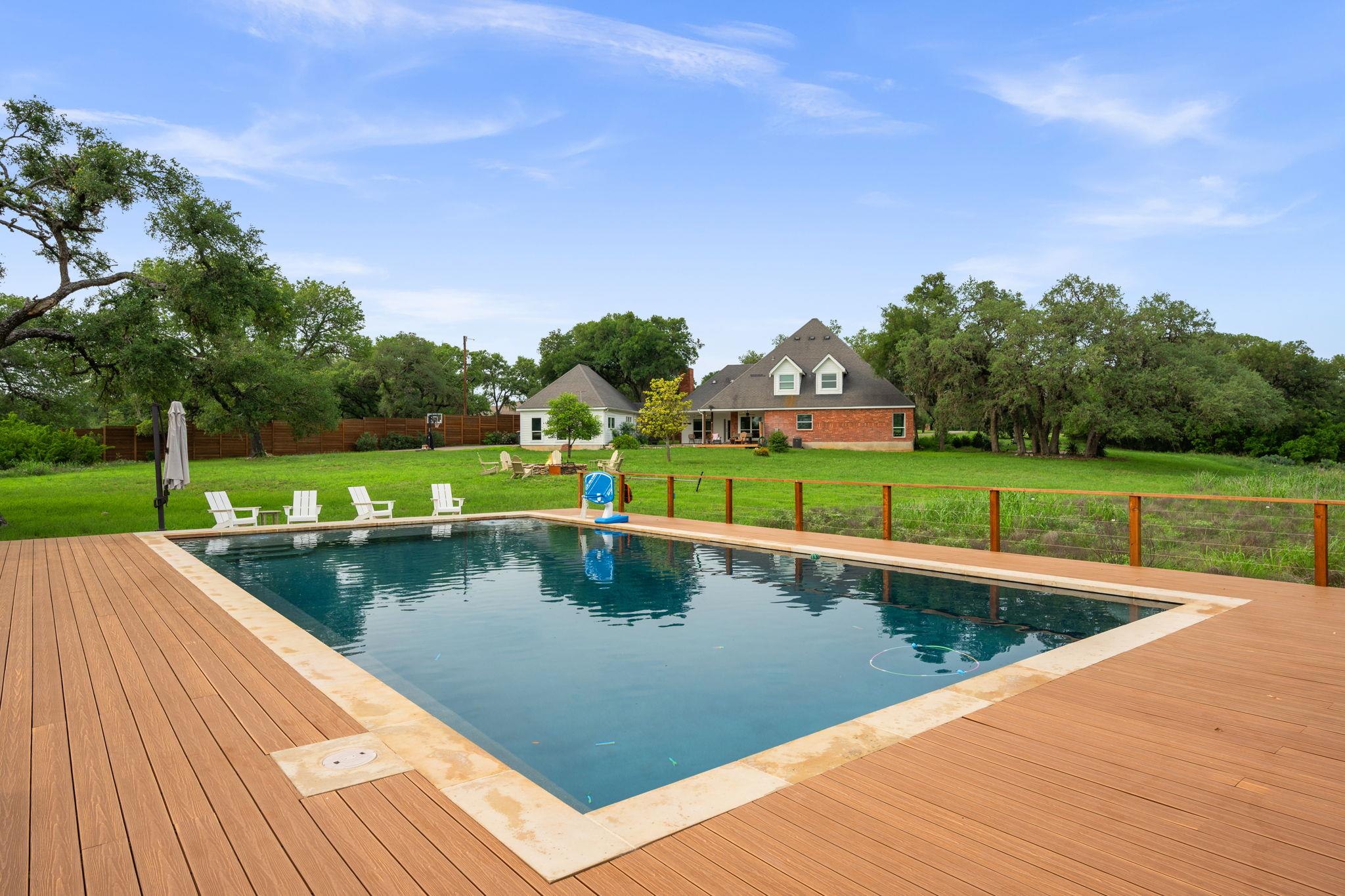 622 Thousand Oaks Loop, San Marcos, TX 78666