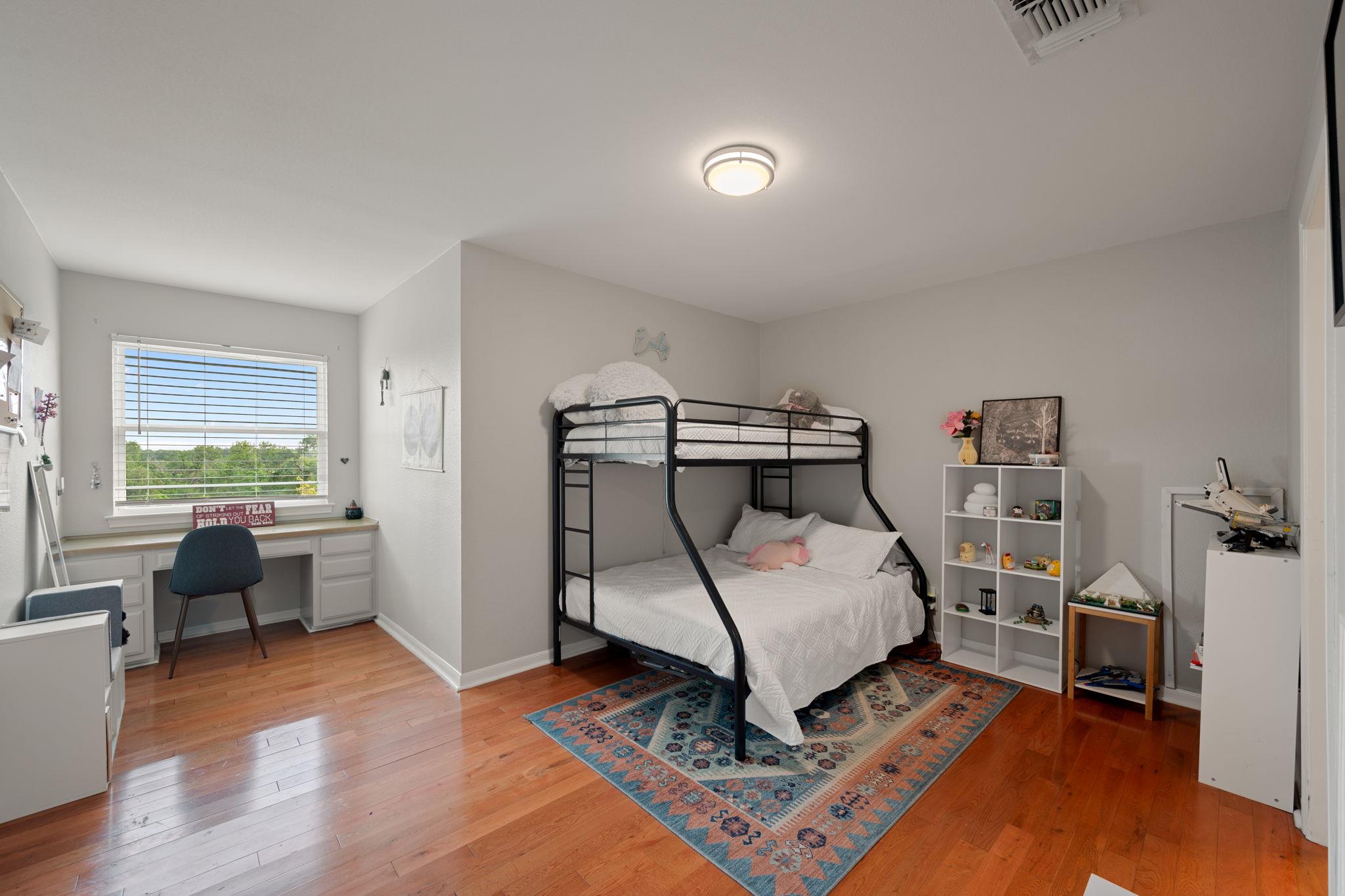 622 Thousand Oaks Loop, San Marcos, TX 78666