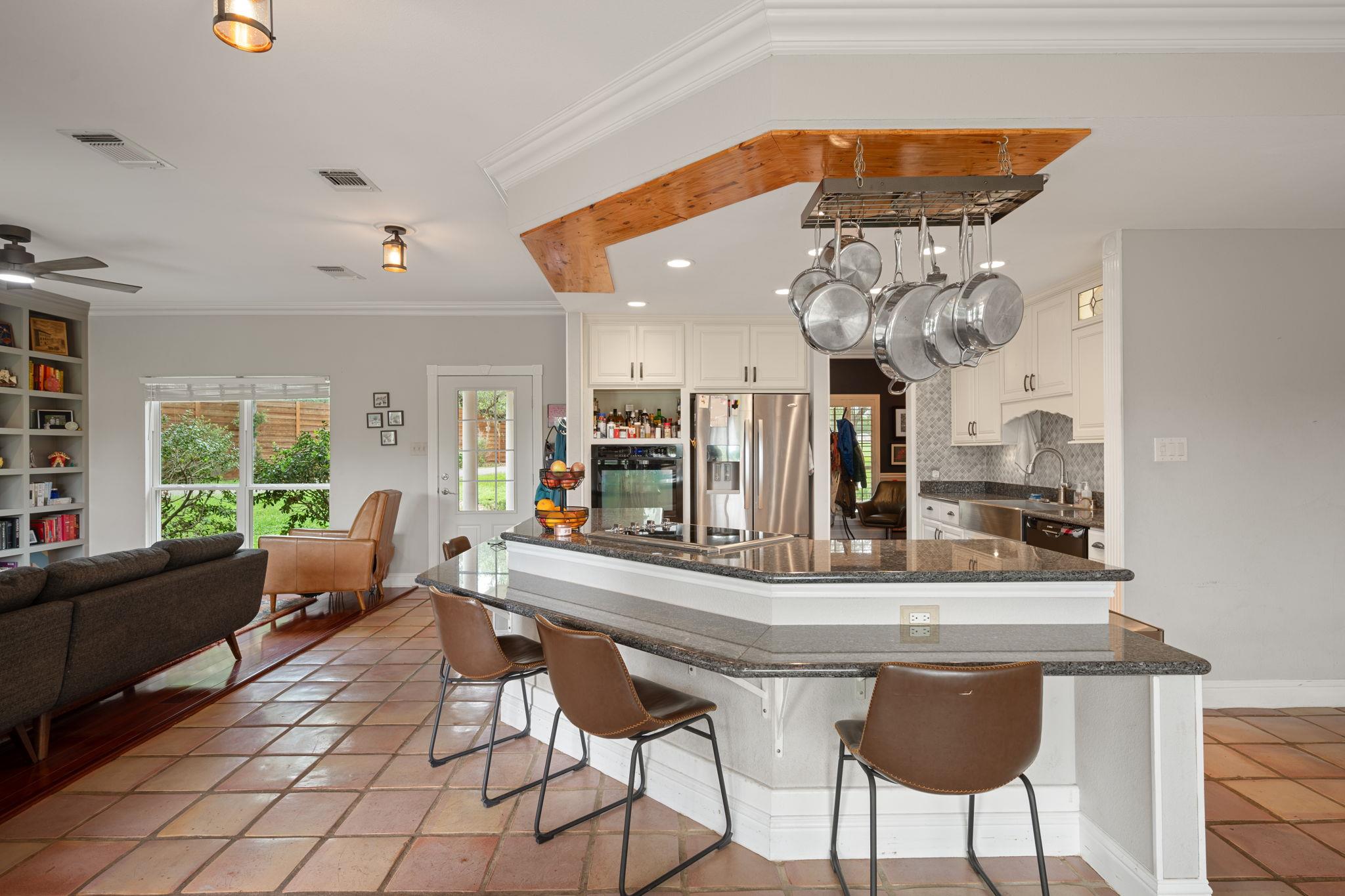 622 Thousand Oaks Loop, San Marcos, TX 78666