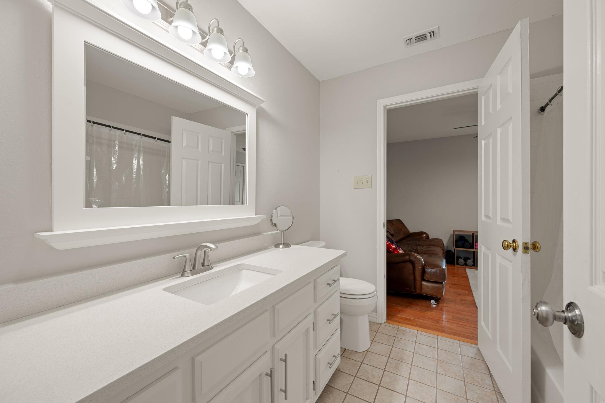 622 Thousand Oaks Loop, San Marcos, TX 78666