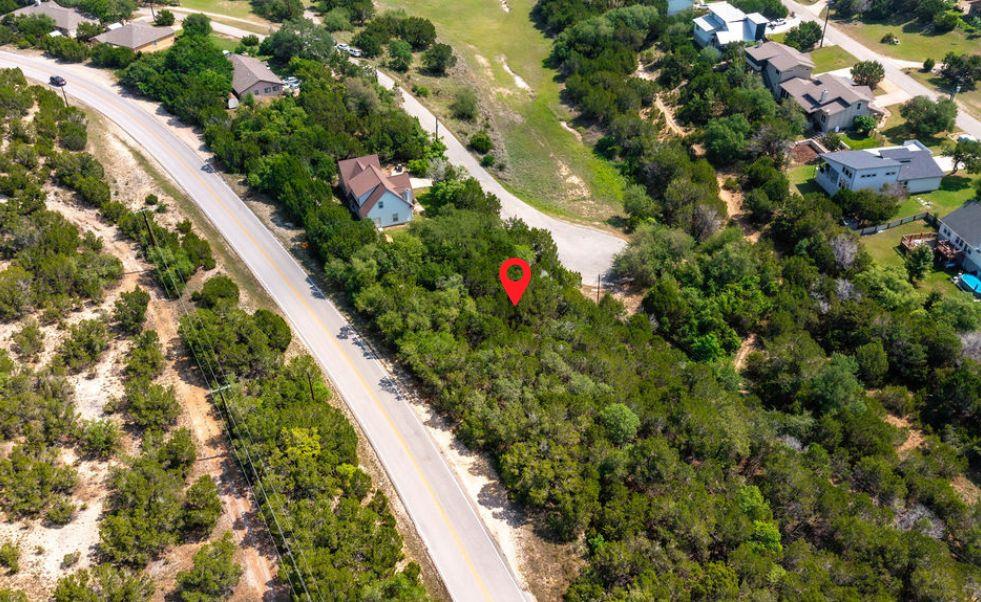 1306 Daviot Dr, Spicewood, TX 78669
