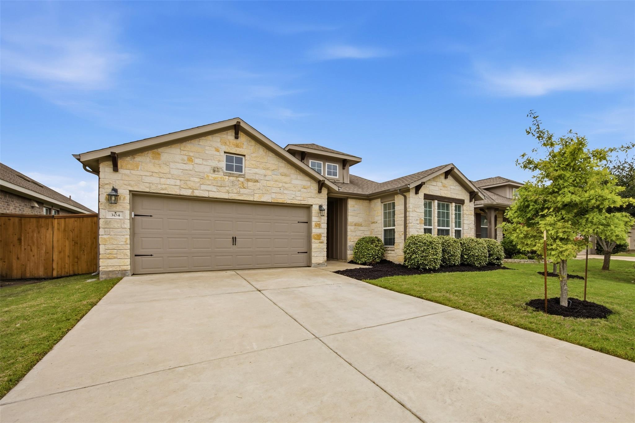 304 Vista Portola Loop, Liberty Hill, TX 78642