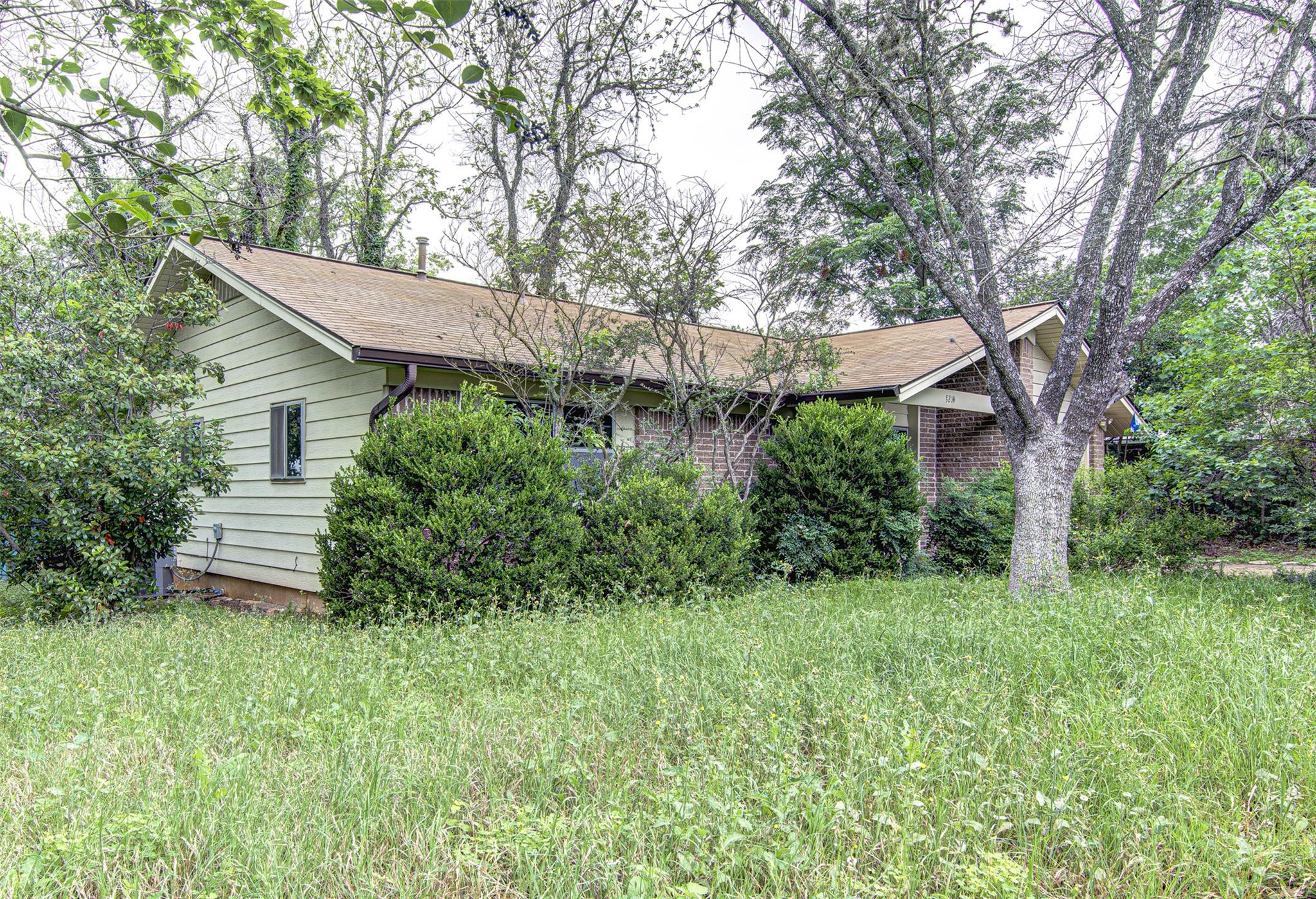 5210 Emerald Meadow Dr, Austin, TX 78745