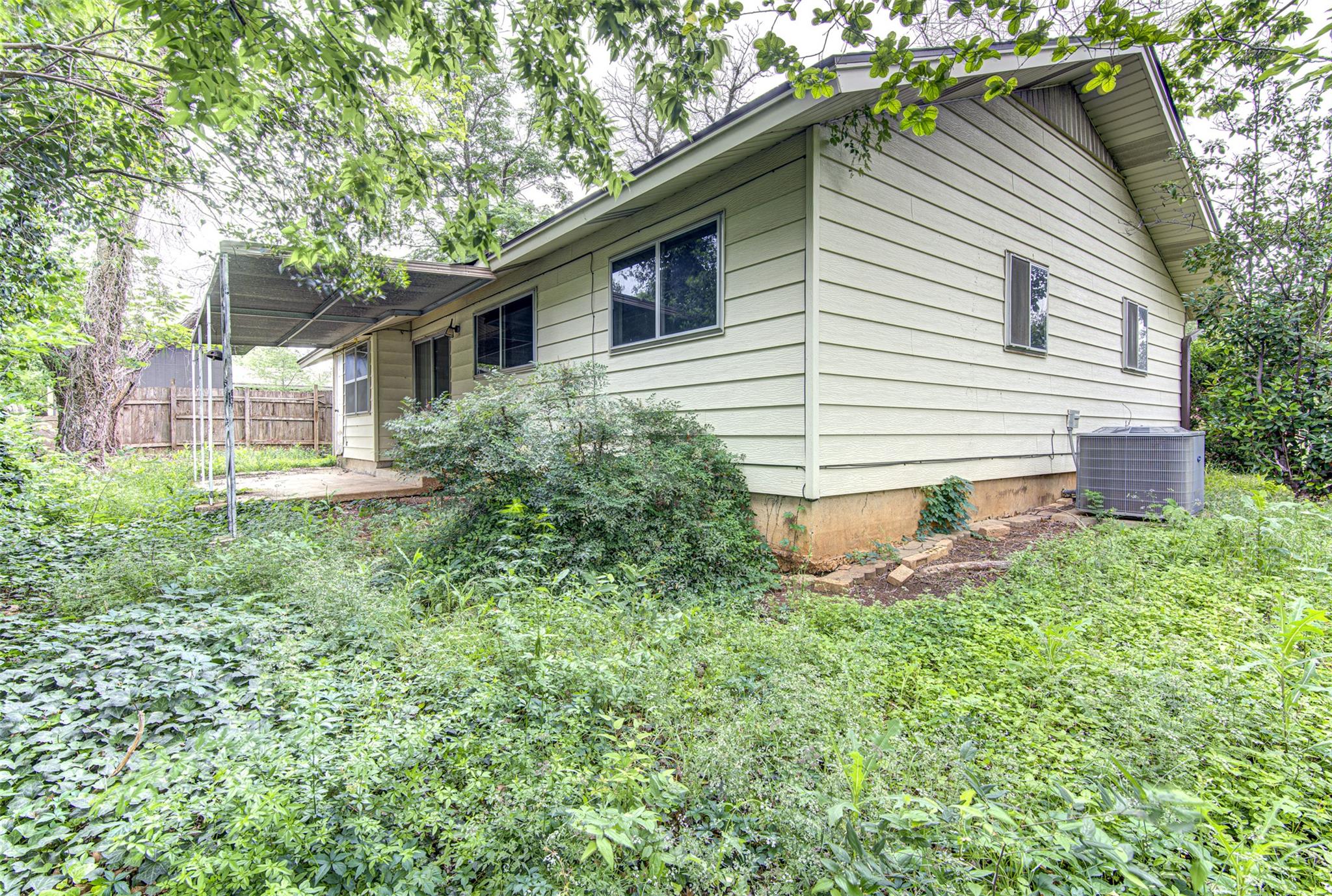 5210 Emerald Meadow Dr, Austin, TX 78745