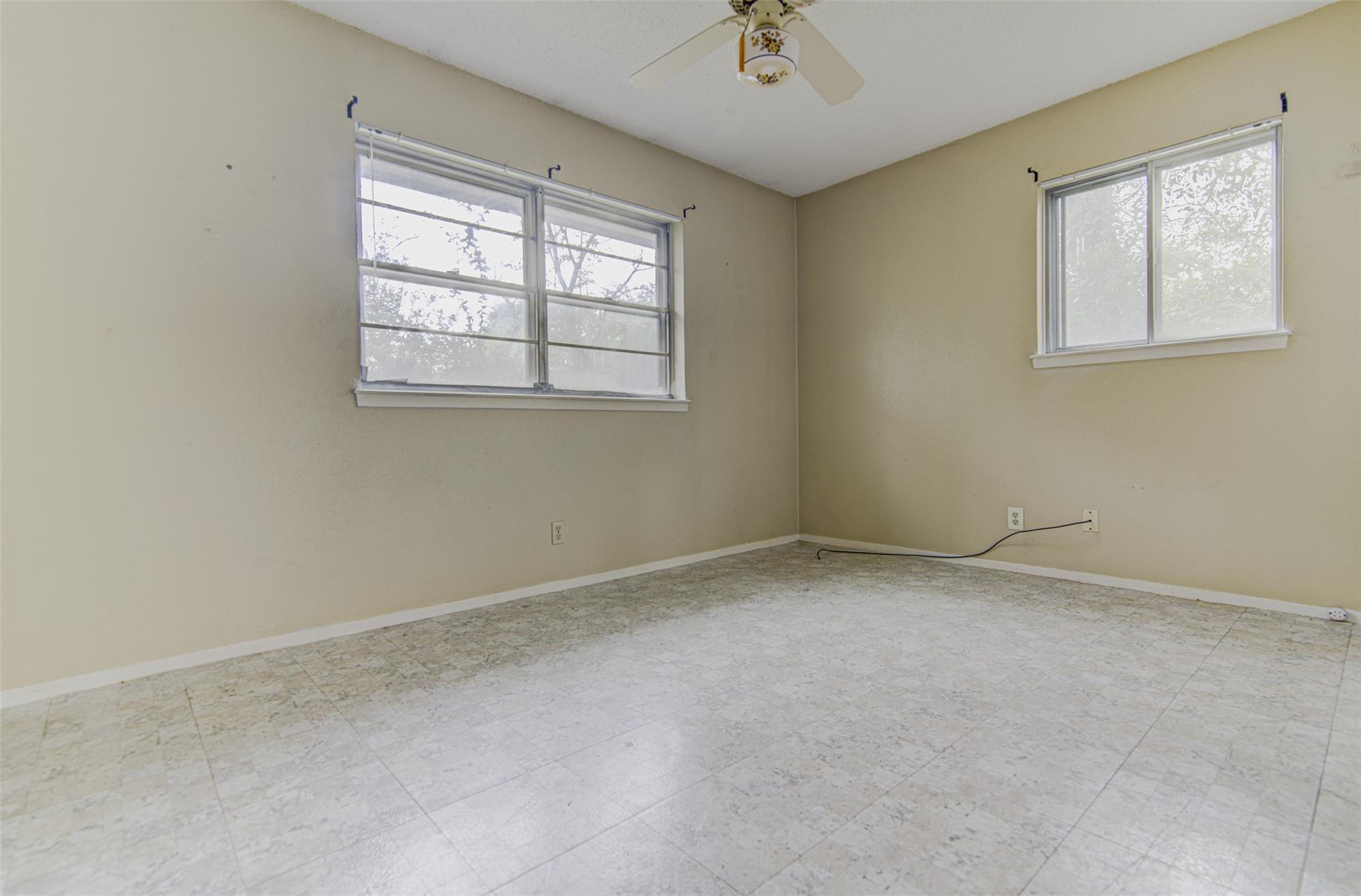 5210 Emerald Meadow Dr, Austin, TX 78745