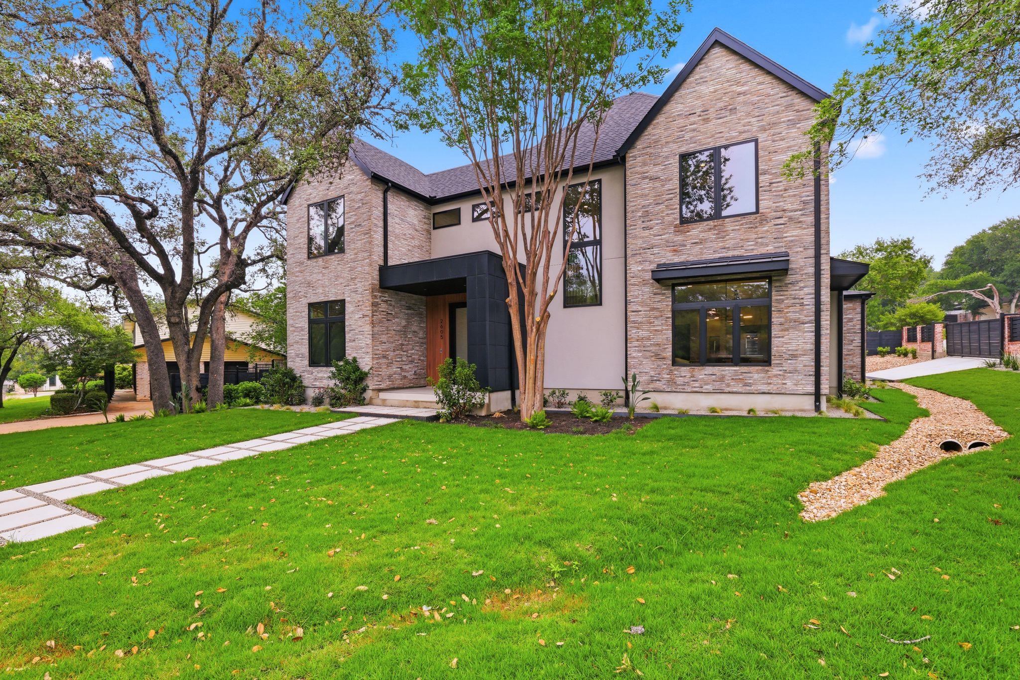 2605 Forest Bend Dr, Austin, TX 78704