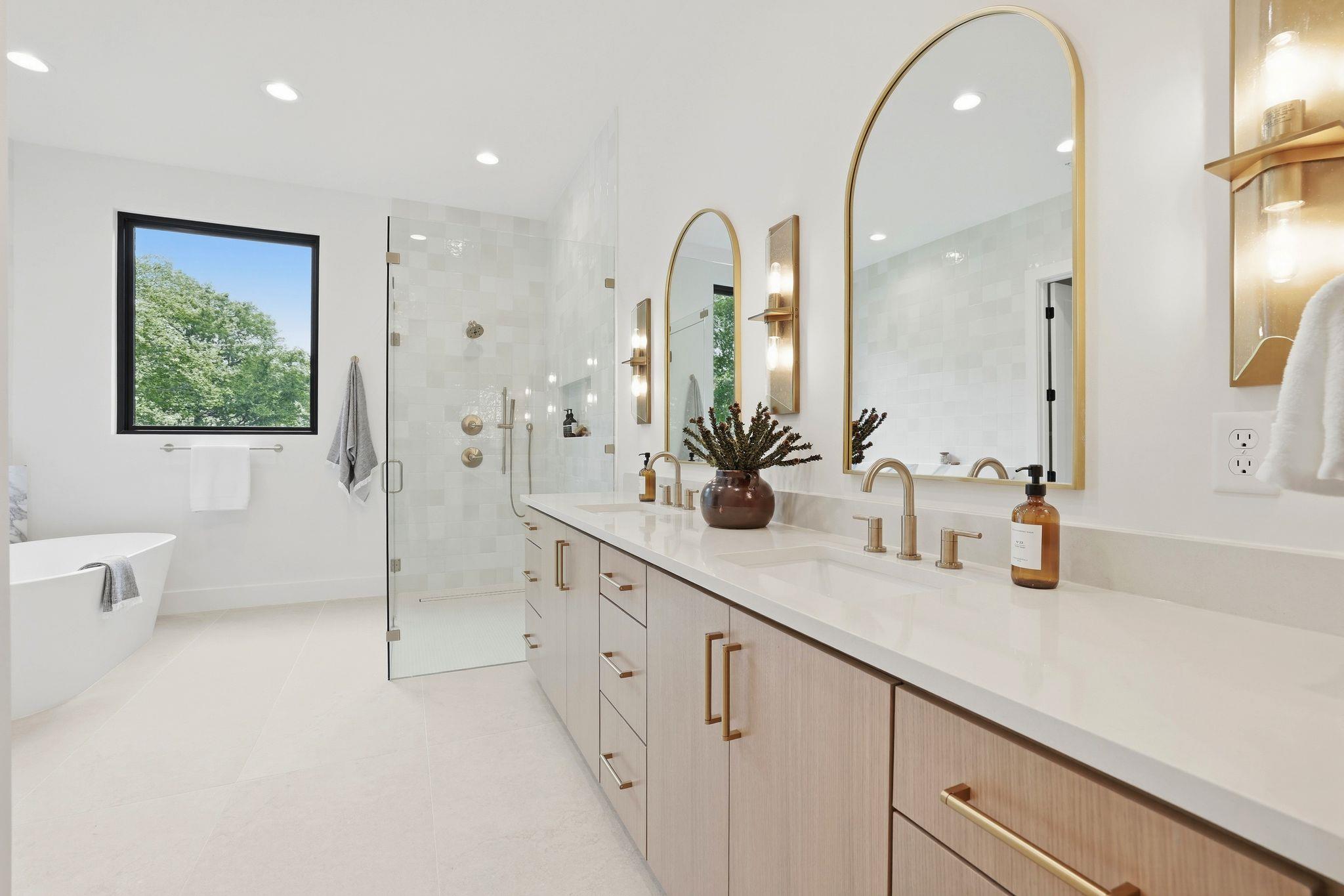 2605 Forest Bend Dr, Austin, TX 78704