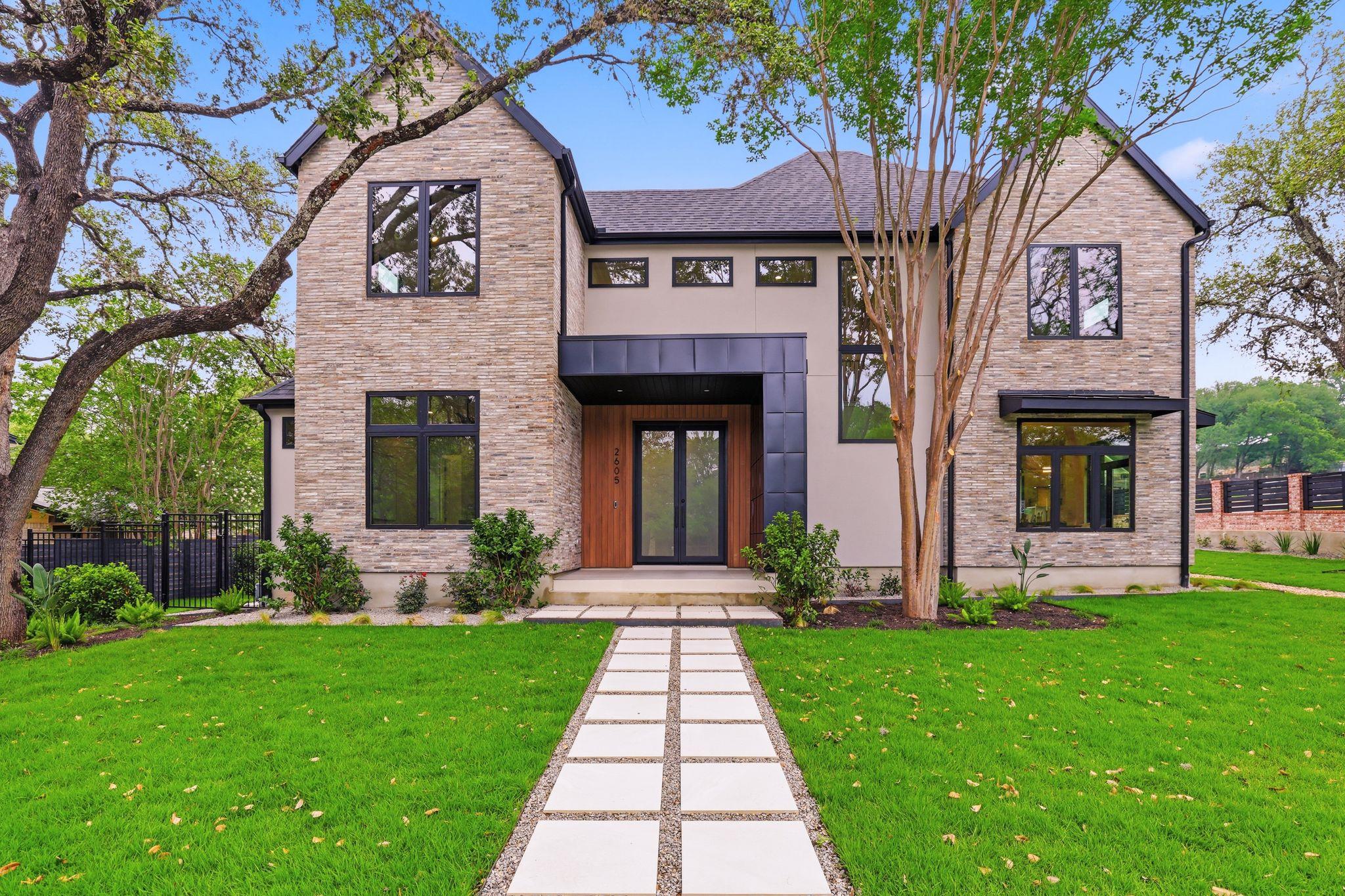 2605 Forest Bend Dr, Austin, TX 78704