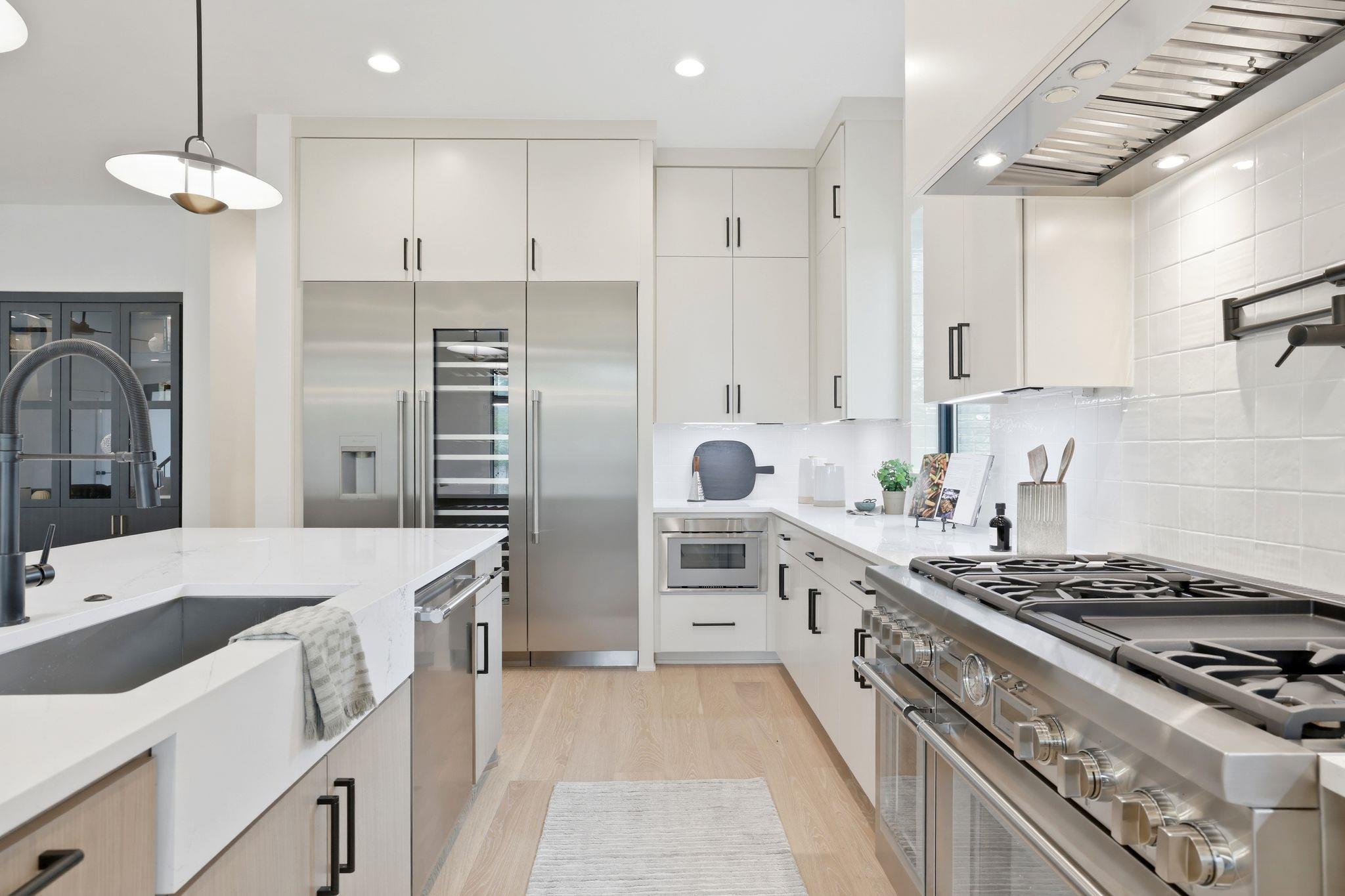 2605 Forest Bend Dr, Austin, TX 78704