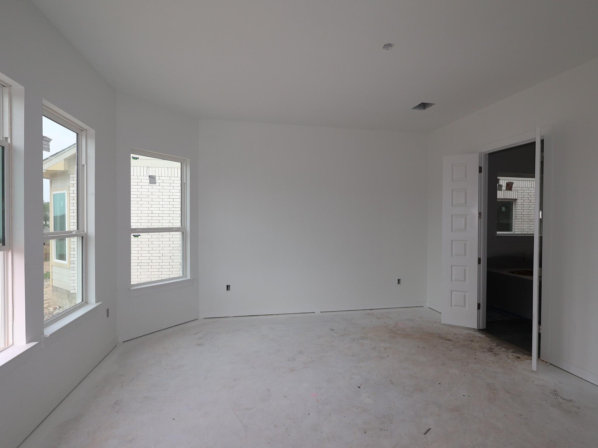 2237 Spokane Dr, Leander, TX 78641