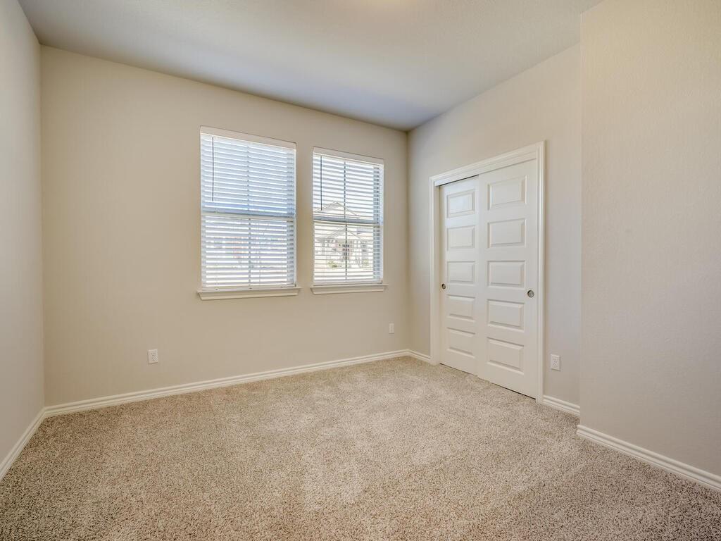2117 Pecan Island Dr, Leander, TX 78641