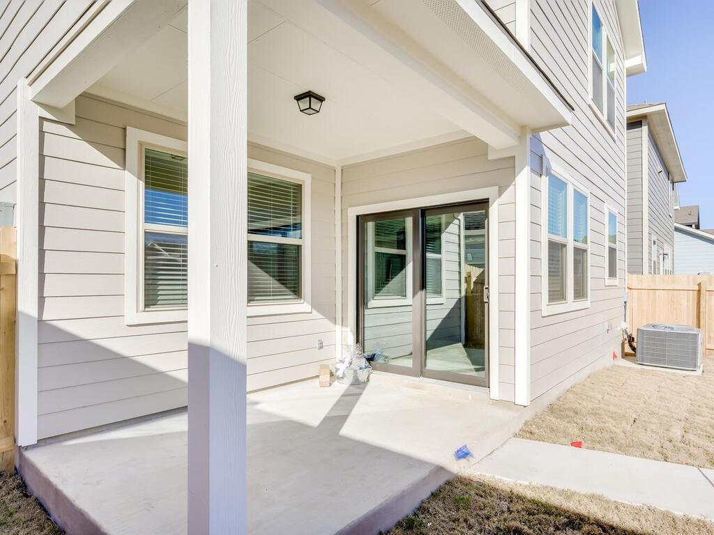 2117 Pecan Island Dr, Leander, TX 78641