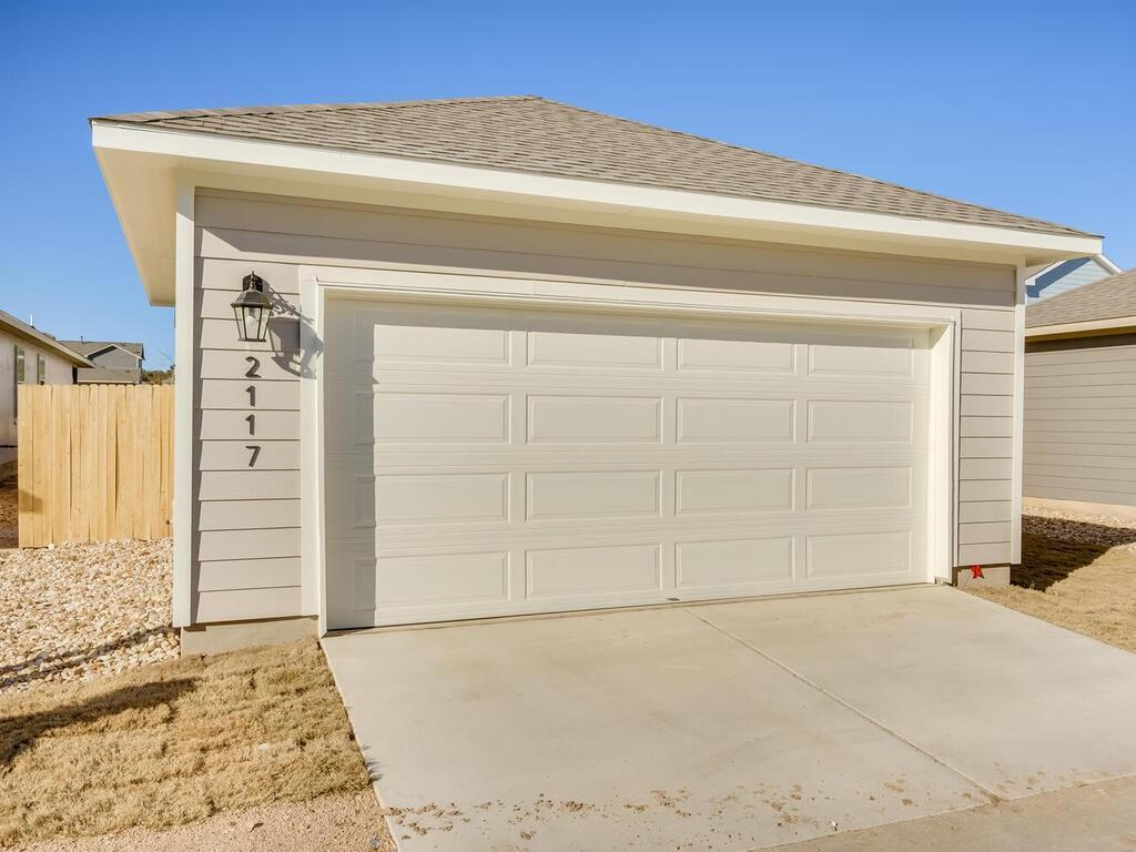 2117 Pecan Island Dr, Leander, TX 78641