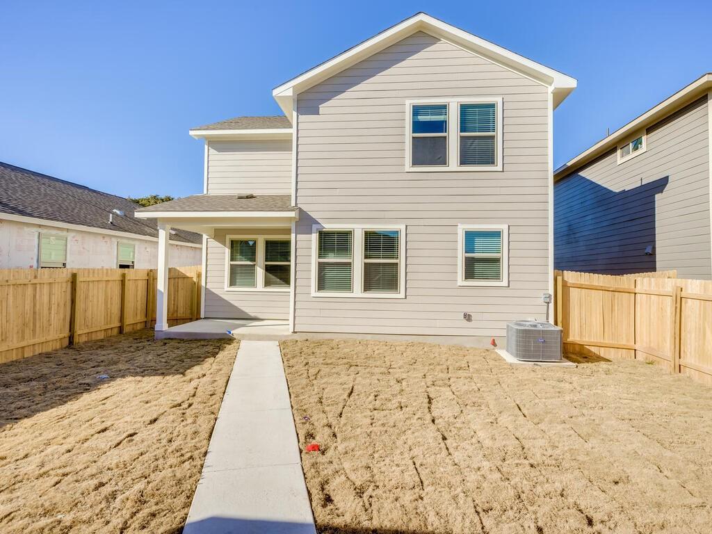 2117 Pecan Island Dr, Leander, TX 78641