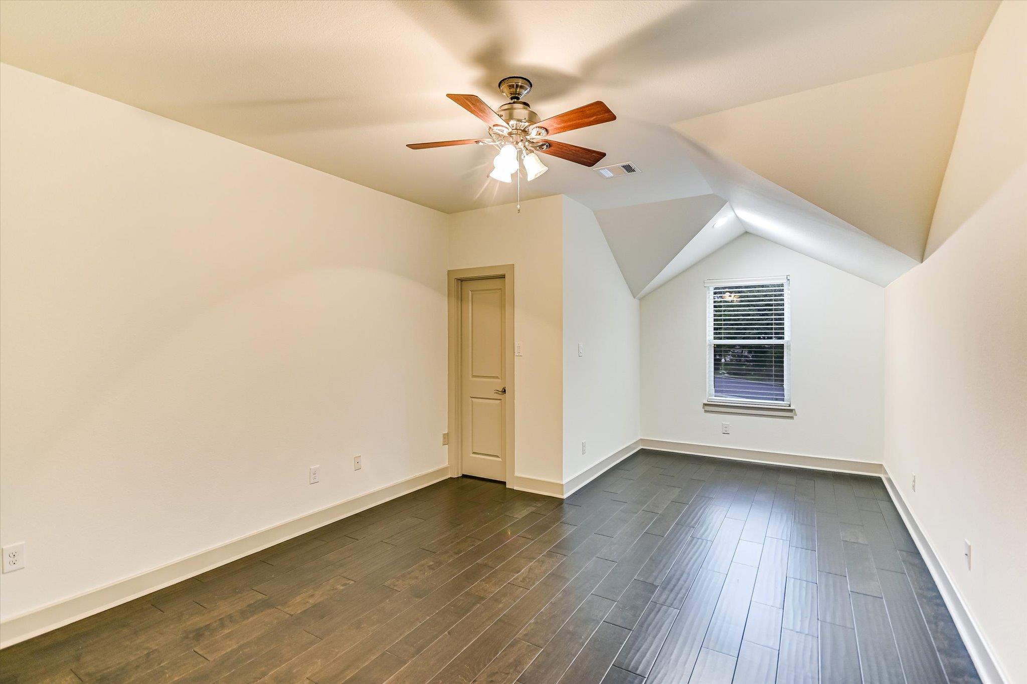 105 N Lowell Ln, Austin, TX 78733