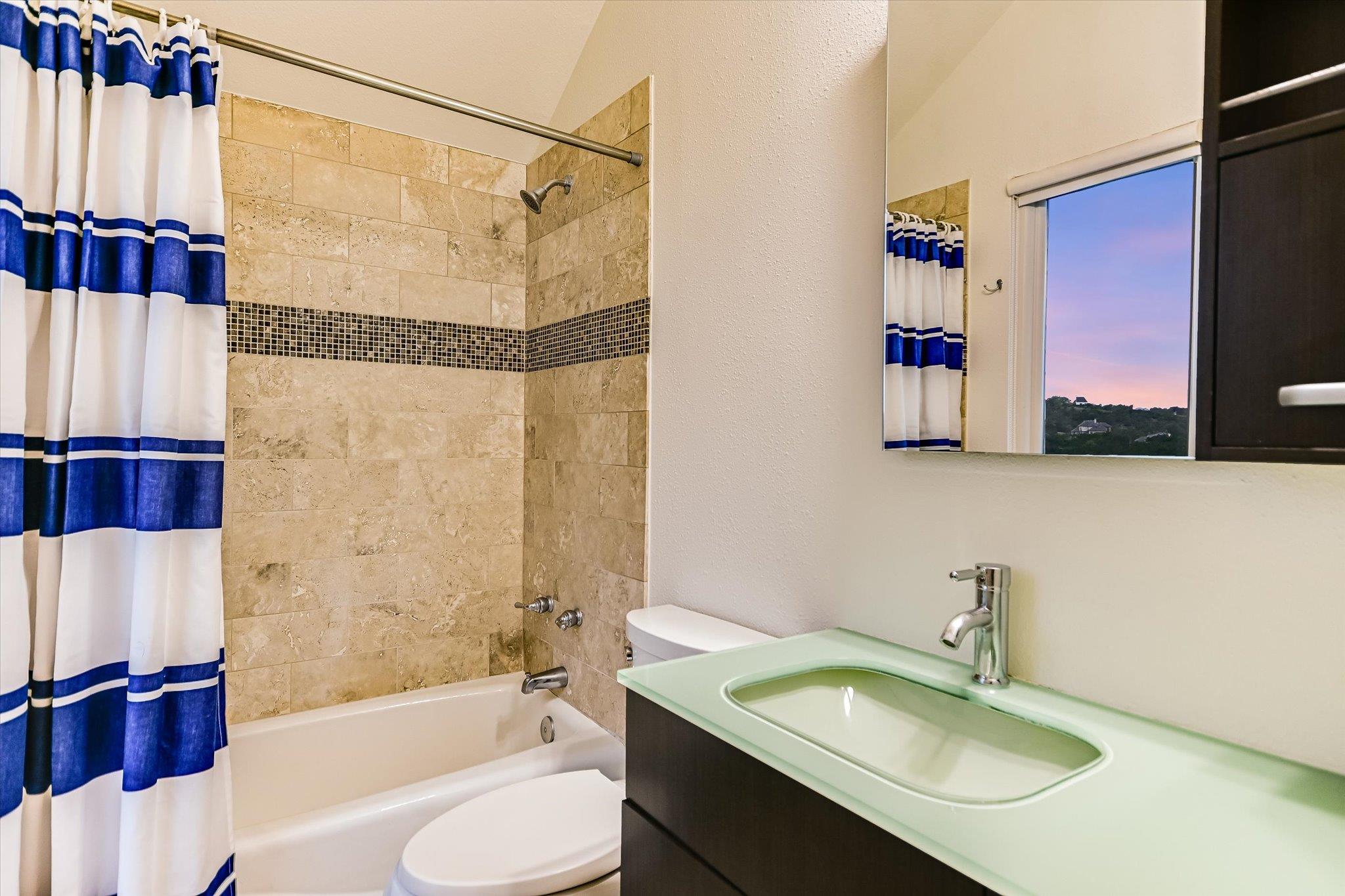 105 N Lowell Ln, Austin, TX 78733