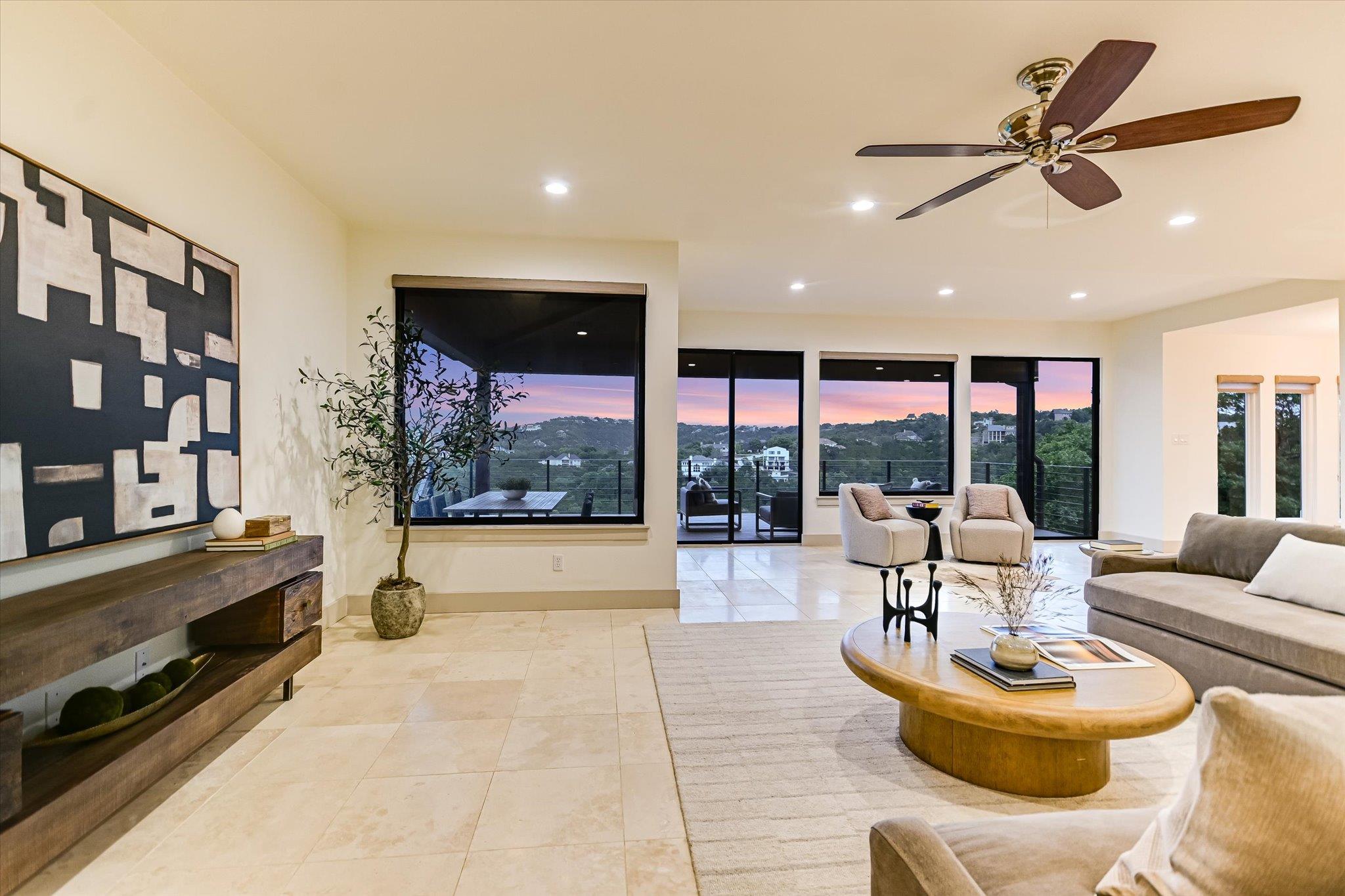 105 N Lowell Ln, Austin, TX 78733