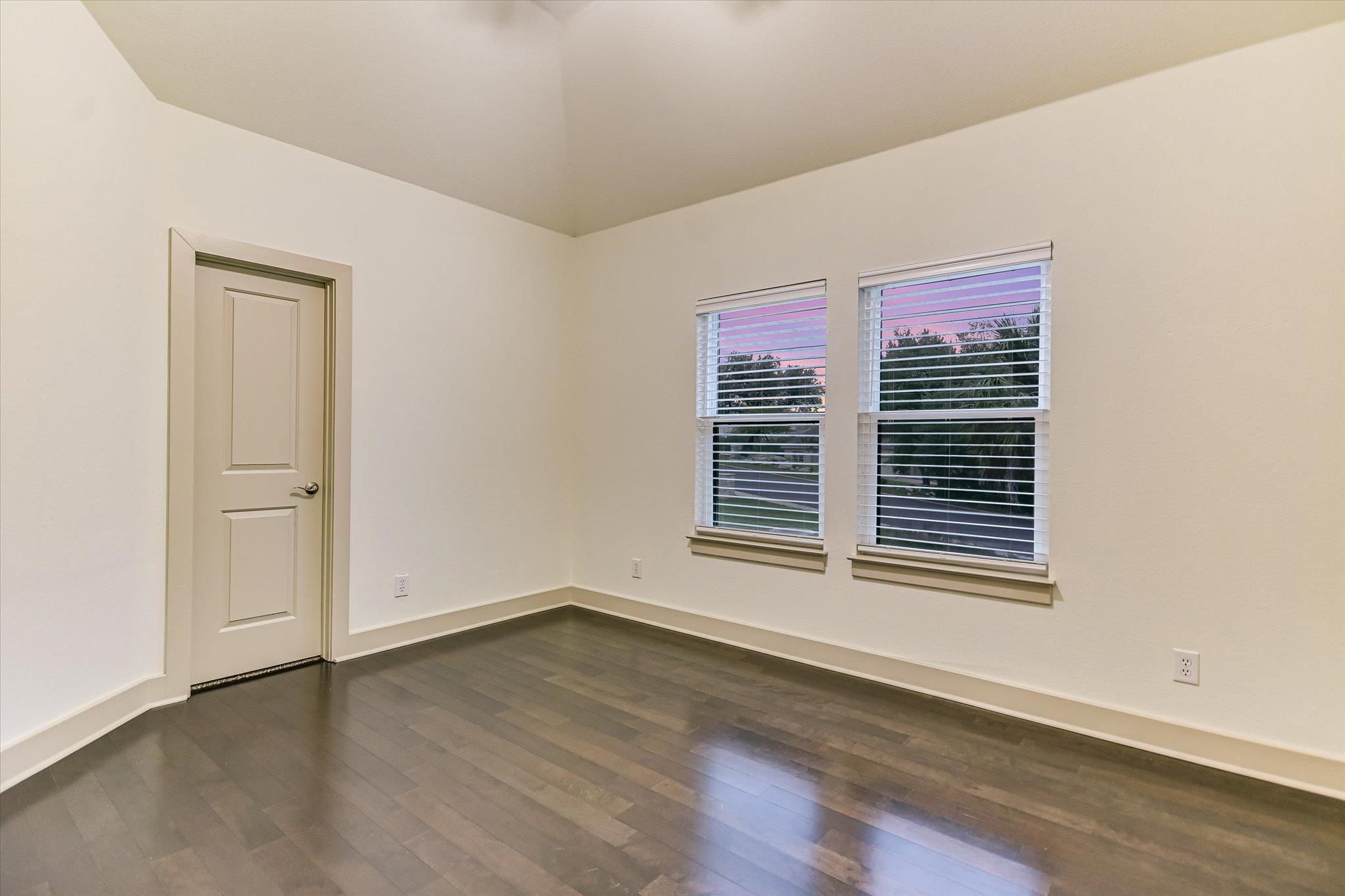 105 N Lowell Ln, Austin, TX 78733