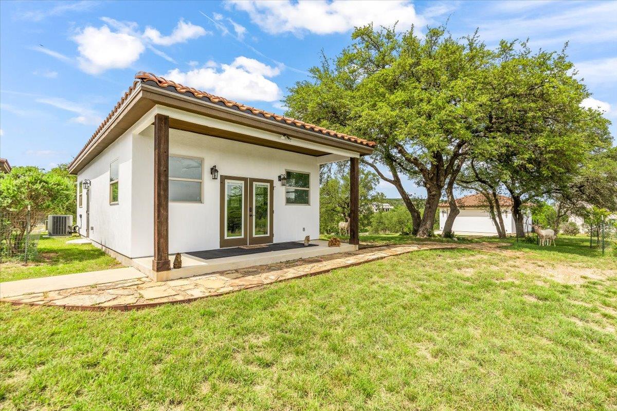 230 Dry Bear Crk, New Braunfels, TX 78132
