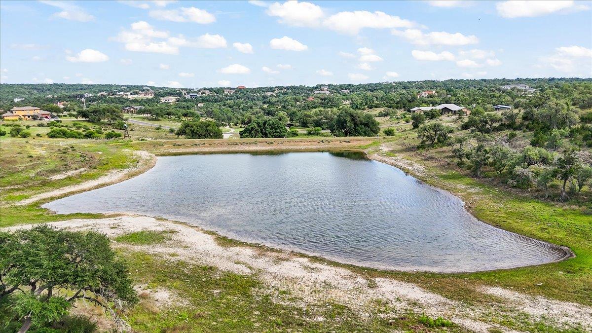 230 Dry Bear Crk, New Braunfels, TX 78132