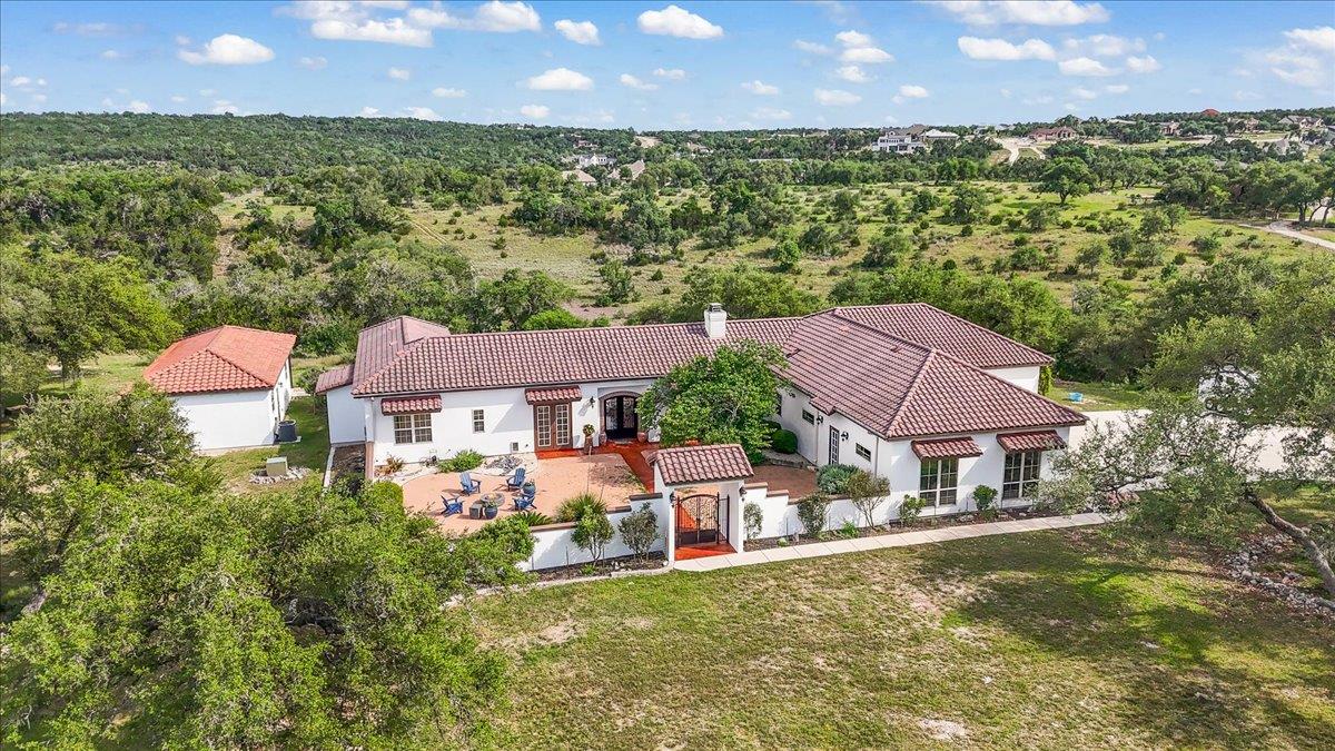 230 Dry Bear Crk, New Braunfels, TX 78132