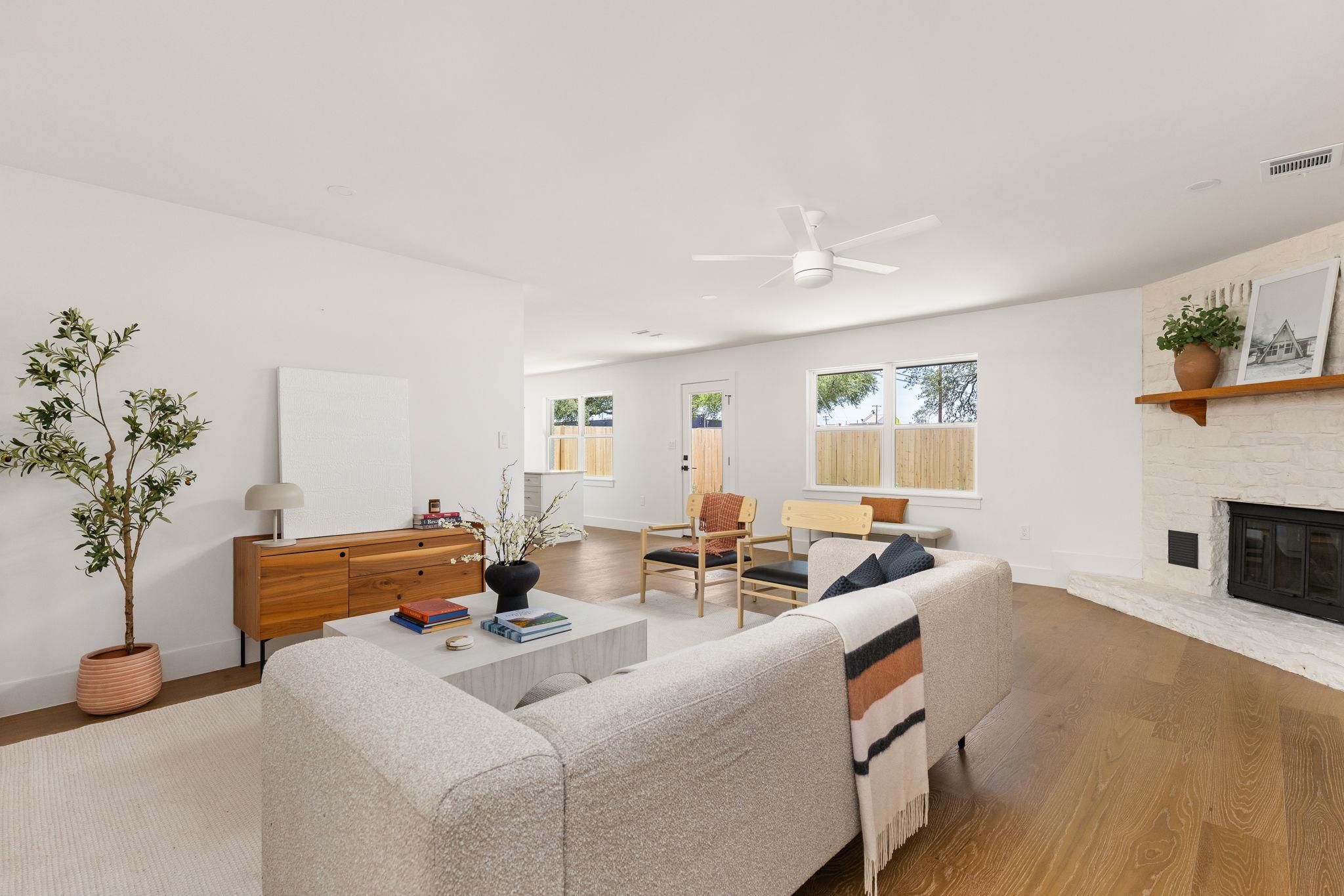 4501 Pack Saddle Pass, Austin, TX 78745