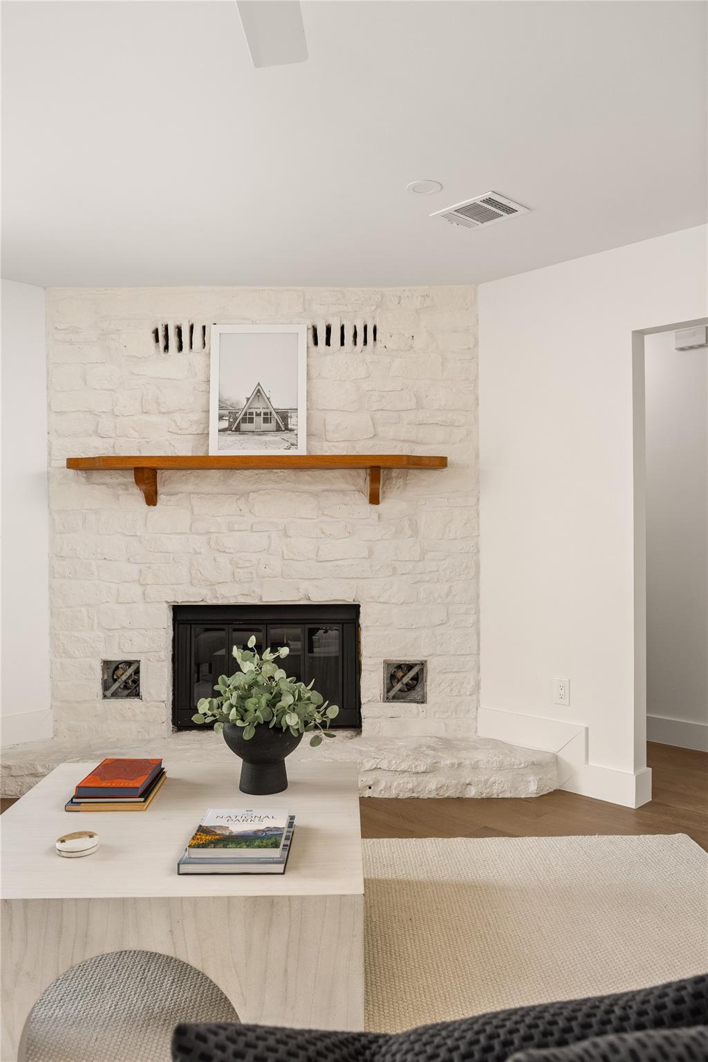 4501 Pack Saddle Pass, Austin, TX 78745