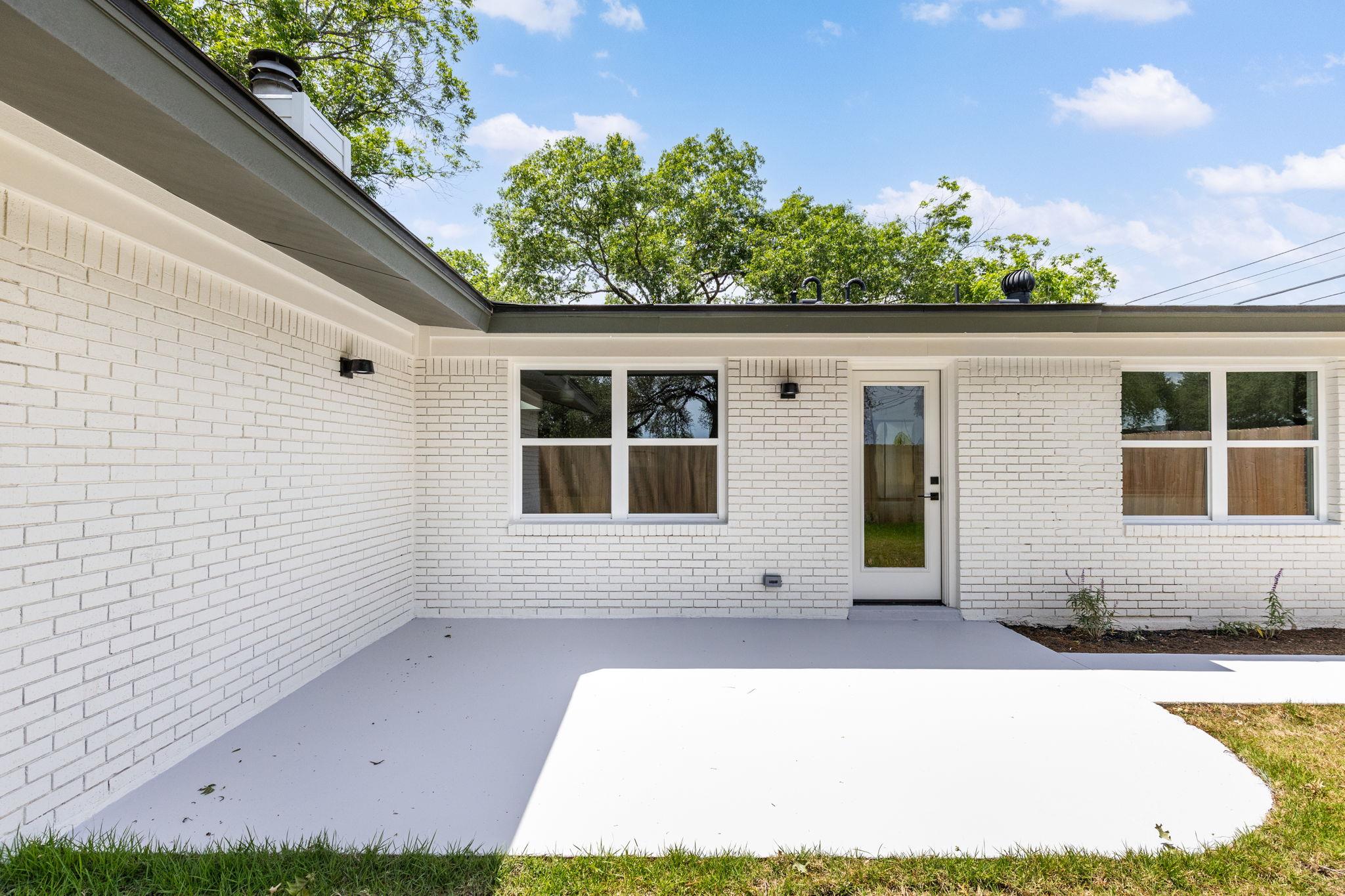 4501 Pack Saddle Pass, Austin, TX 78745