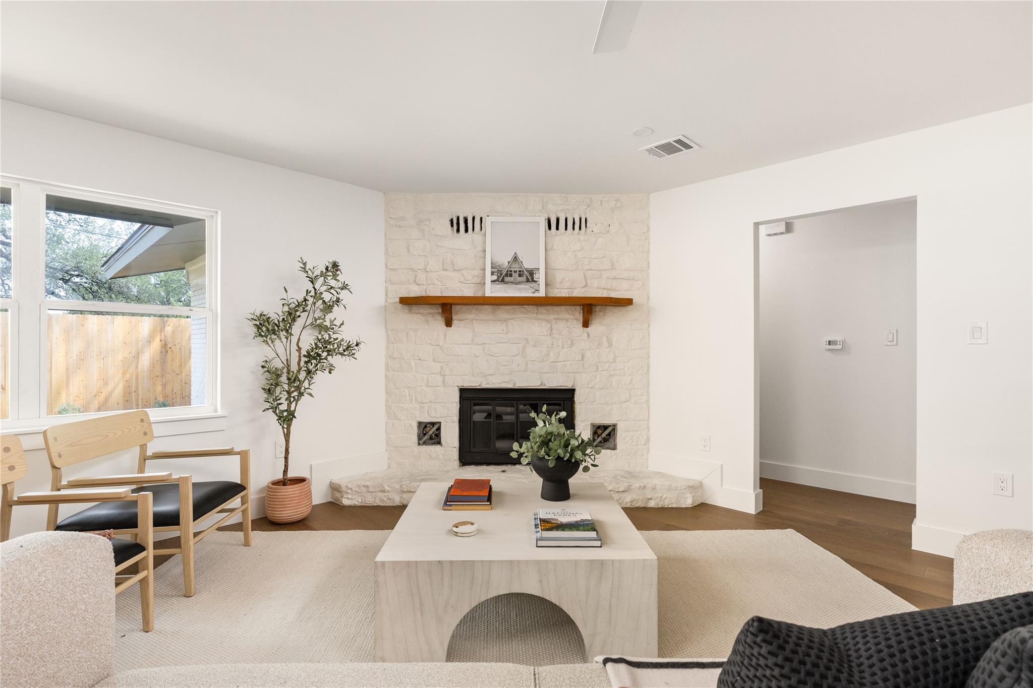 4501 Pack Saddle Pass, Austin, TX 78745