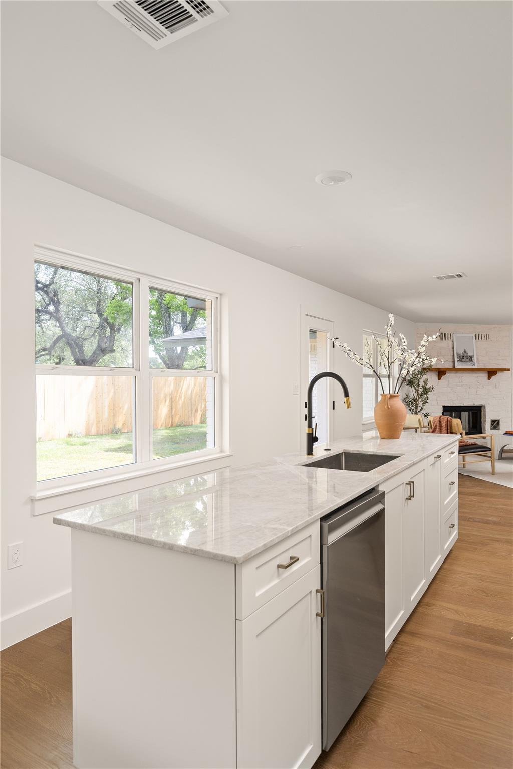 4501 Pack Saddle Pass, Austin, TX 78745