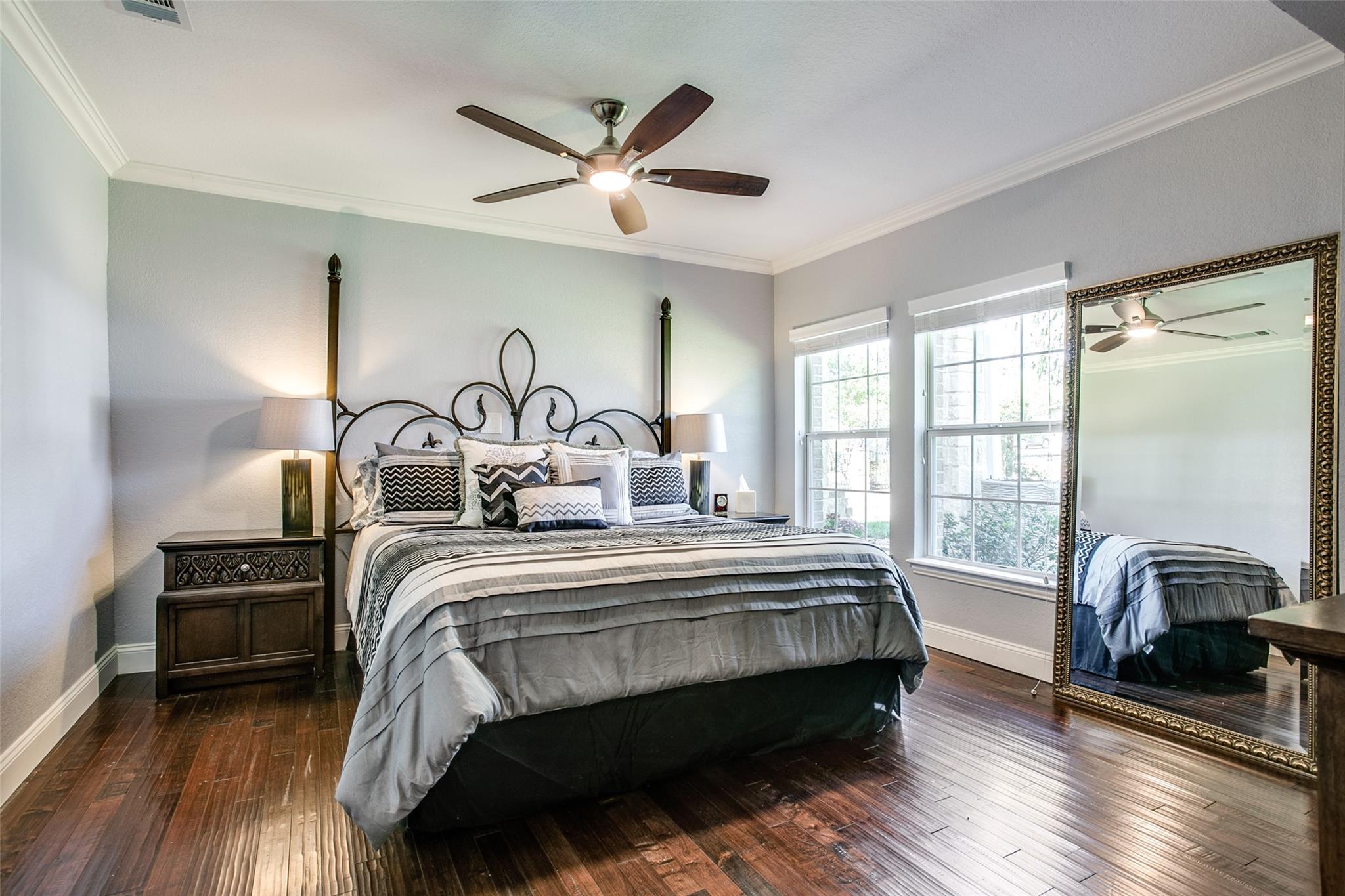 332 Tuttle Rd, Terrell Hills, TX 78209