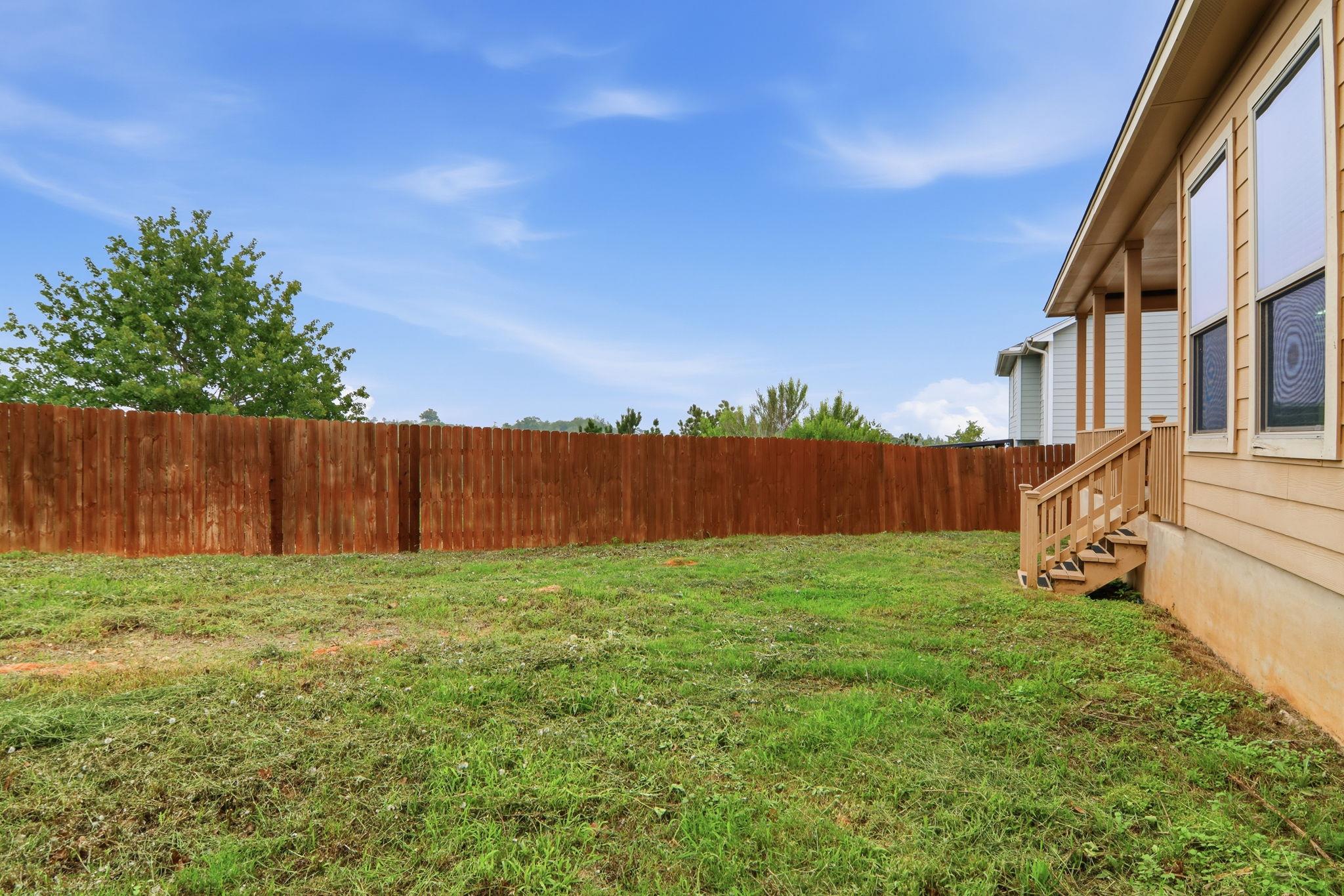 173 Kipahulu Dr, Bastrop, TX 78602