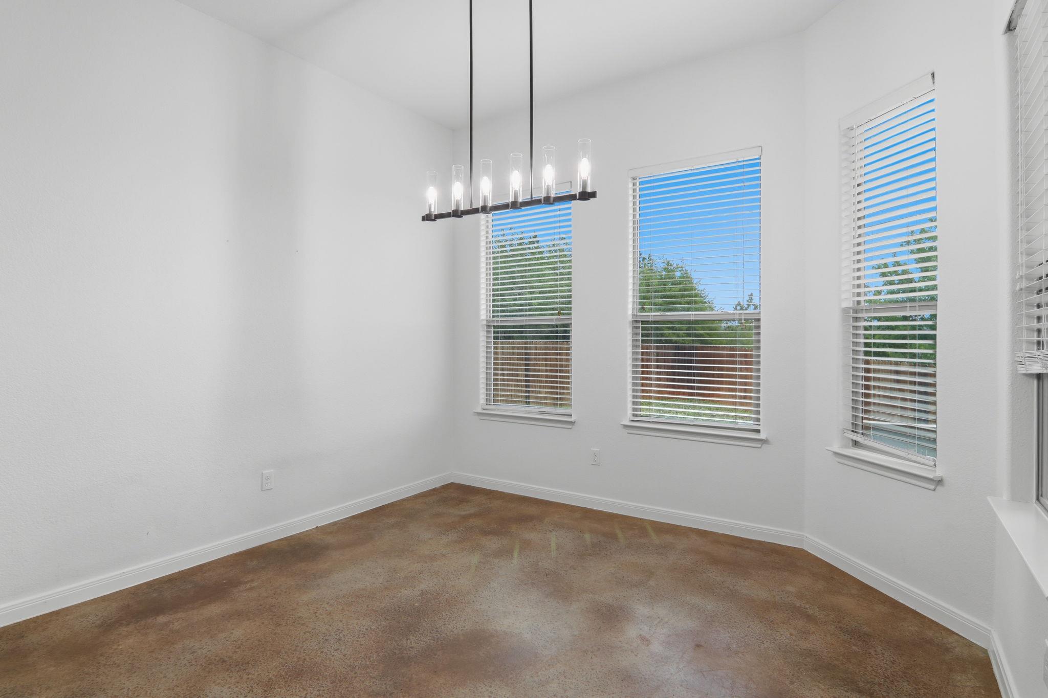 173 Kipahulu Dr, Bastrop, TX 78602