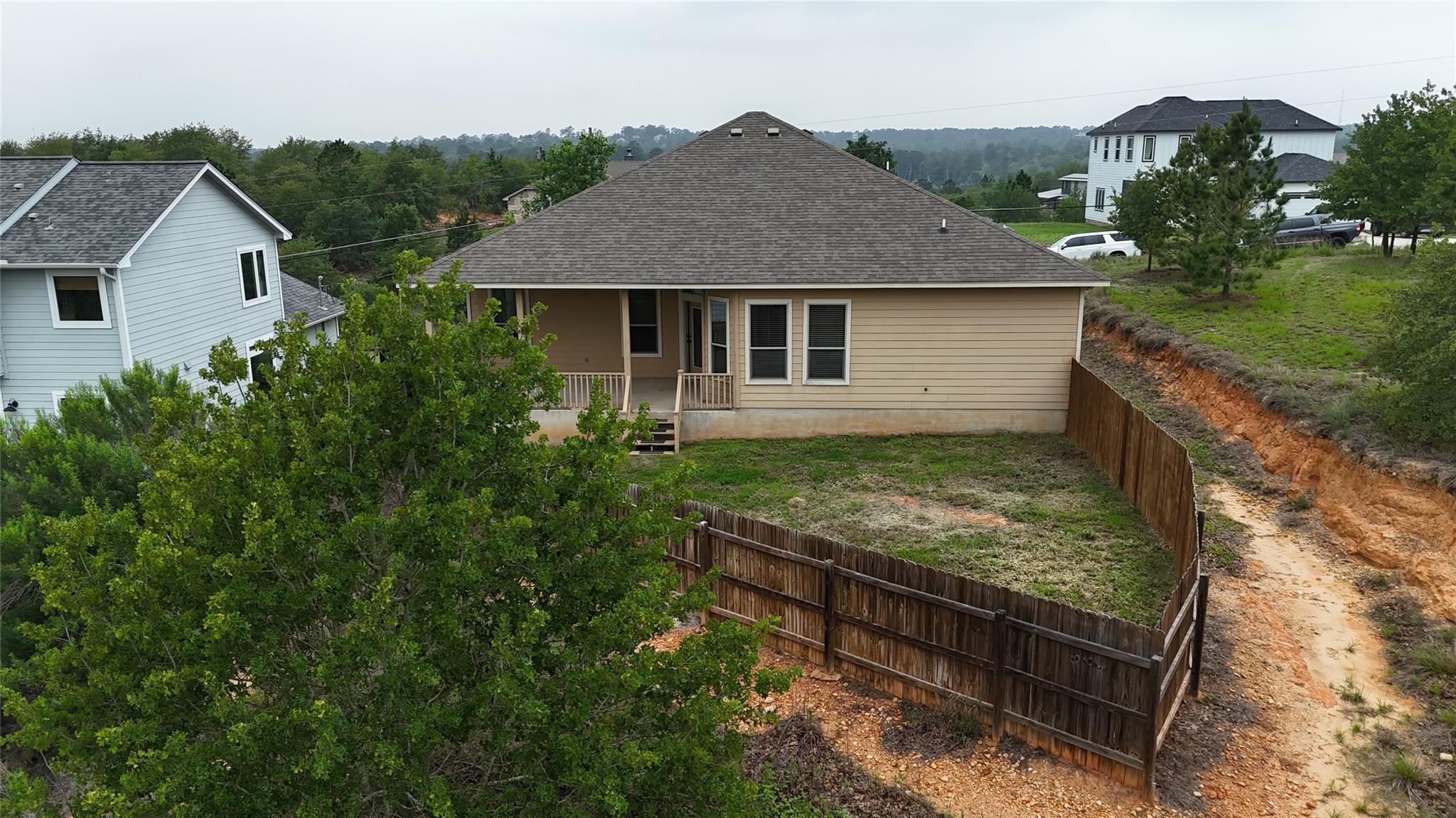 173 Kipahulu Dr, Bastrop, TX 78602