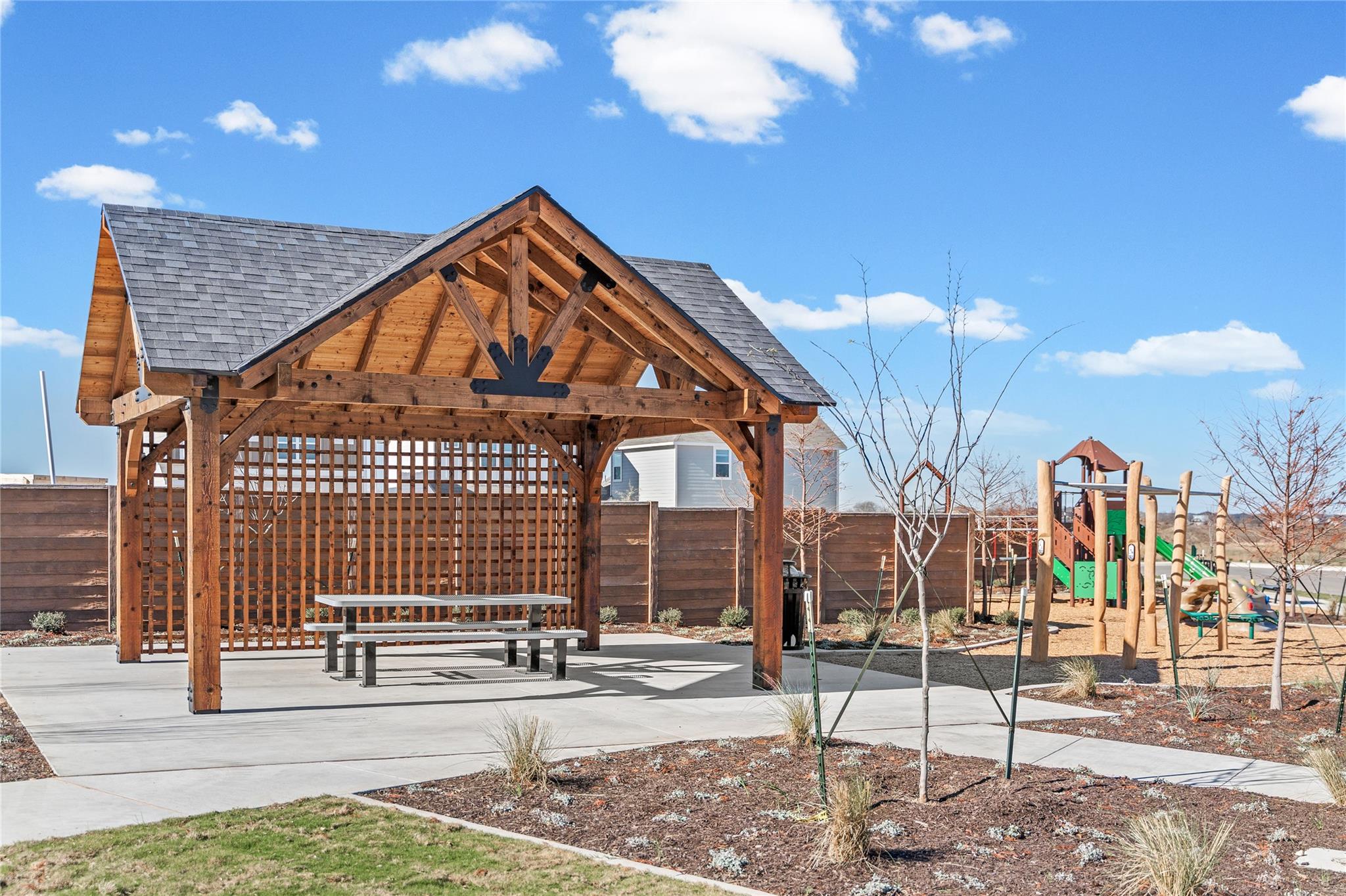 101 Desert Hare Dr, Jarrell, TX 76537