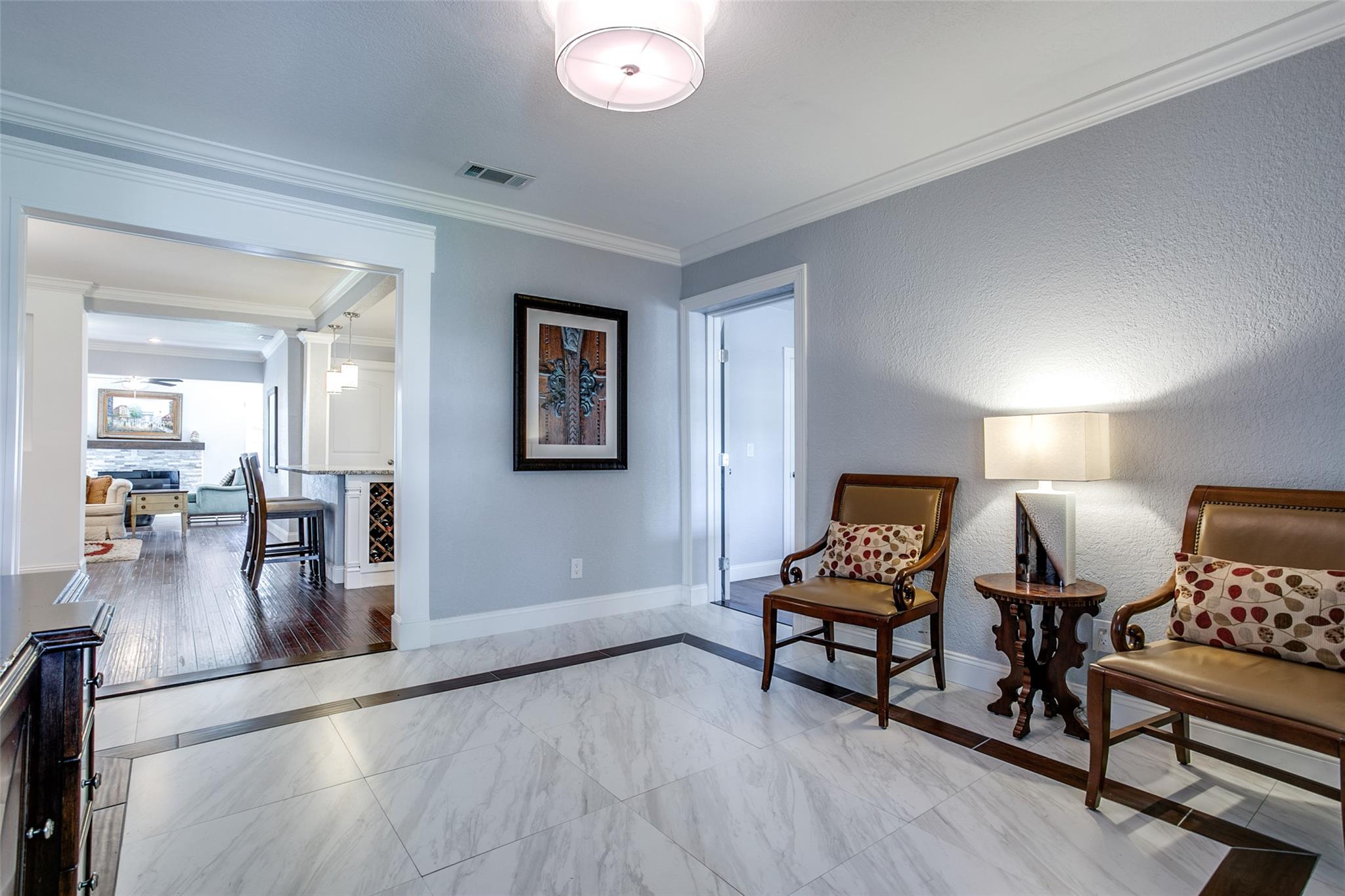 332 Tuttle Rd, Terrell Hills, TX 78209