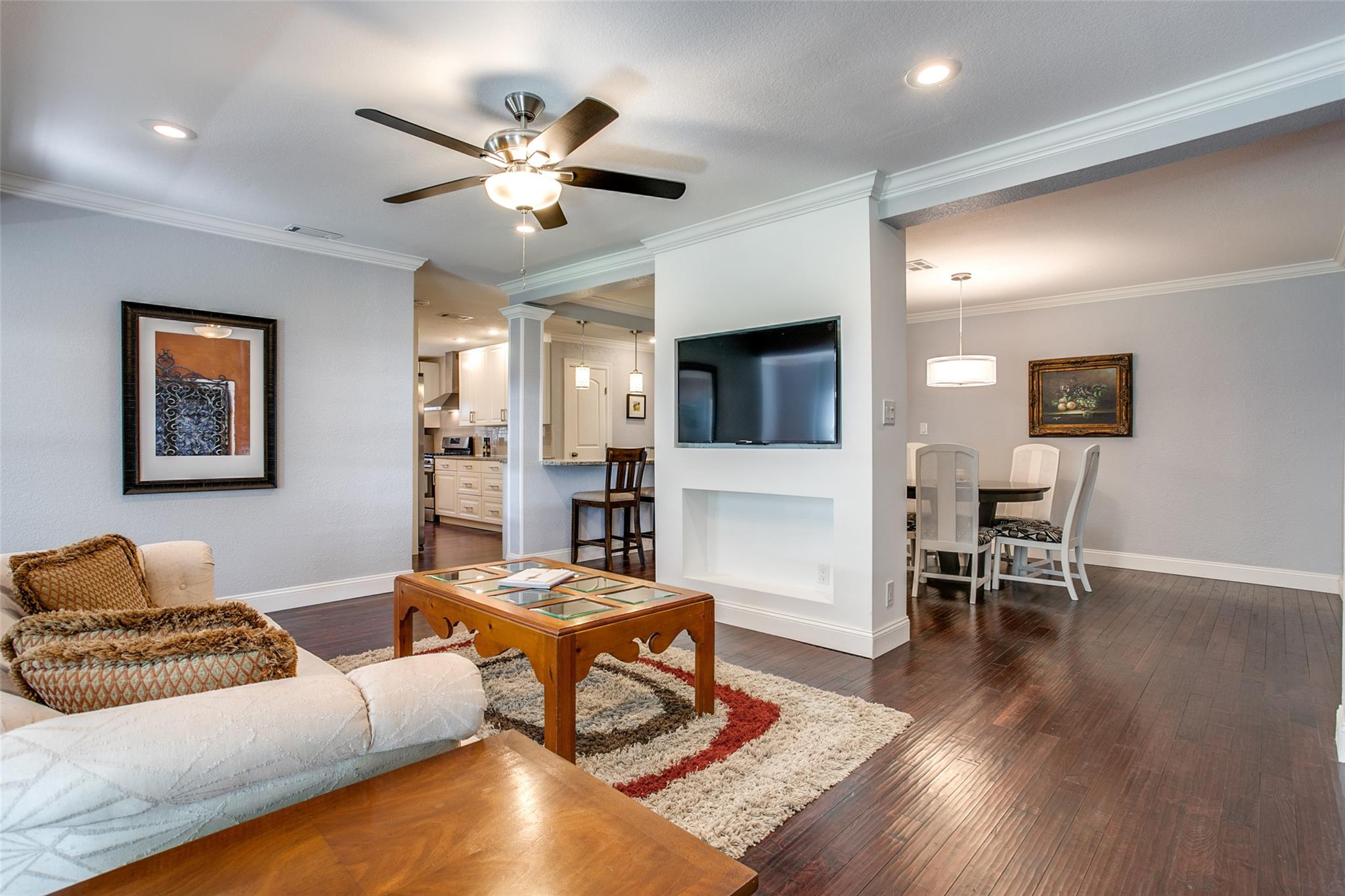 332 Tuttle Rd, Terrell Hills, TX 78209