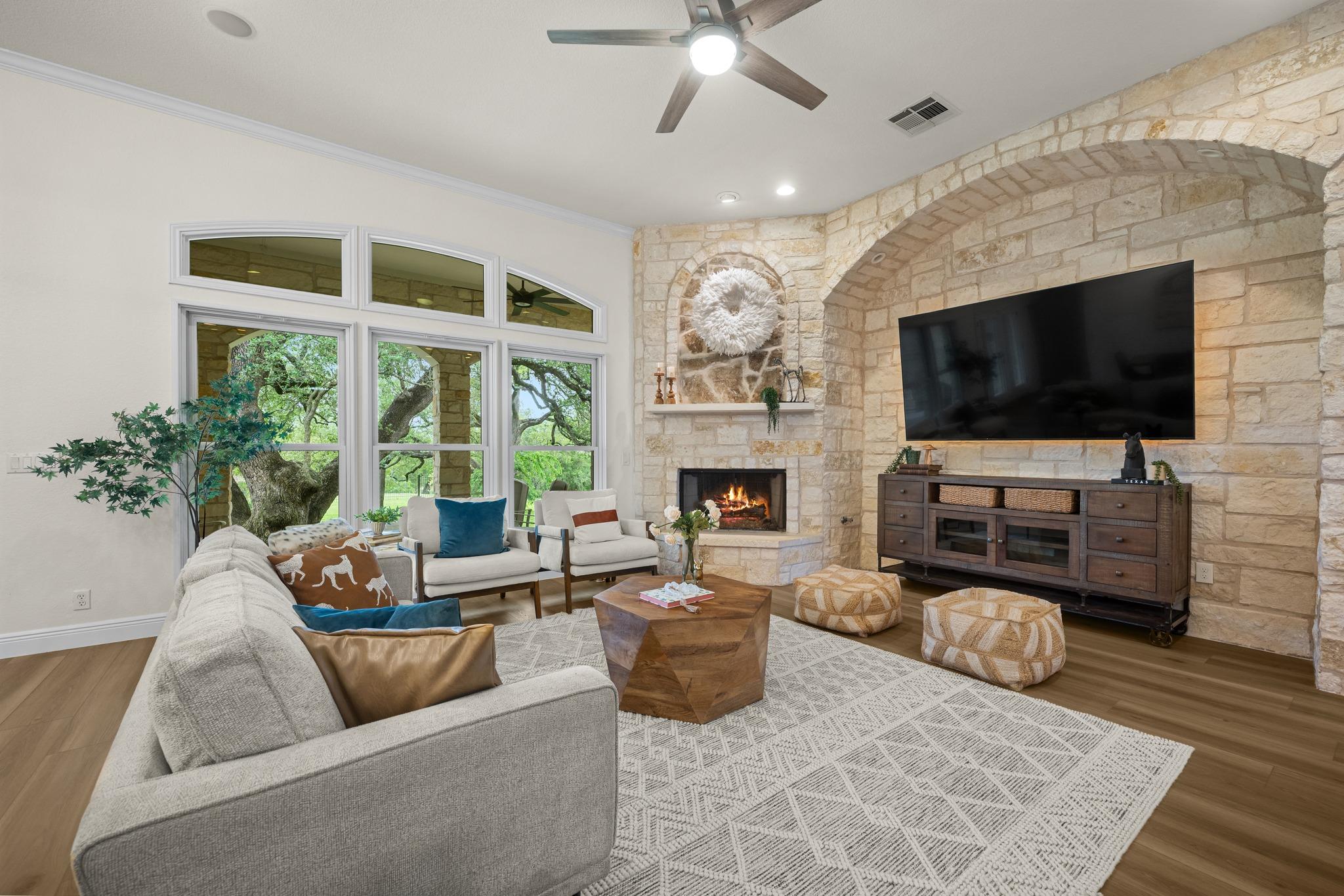200 Colonial Affair, Austin, TX 78737