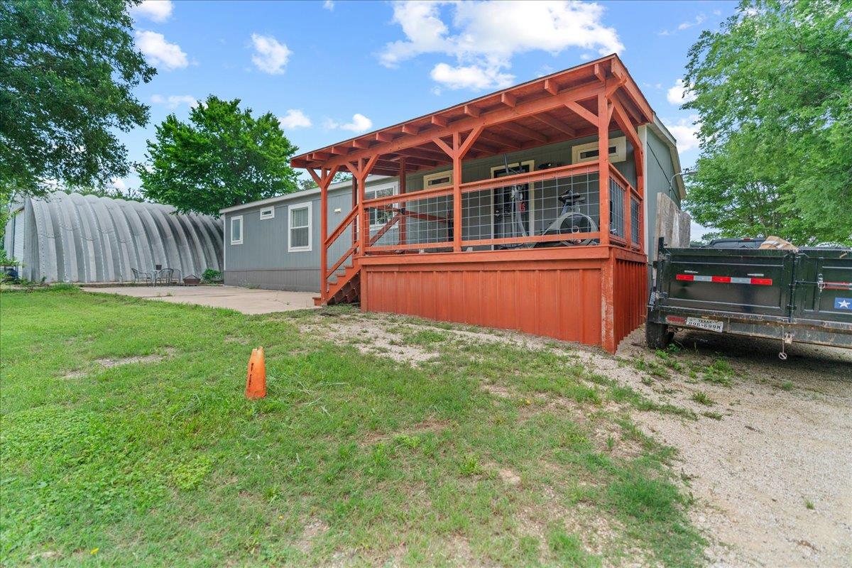 387 Highway 95 Highway S, Elgin, TX 78621