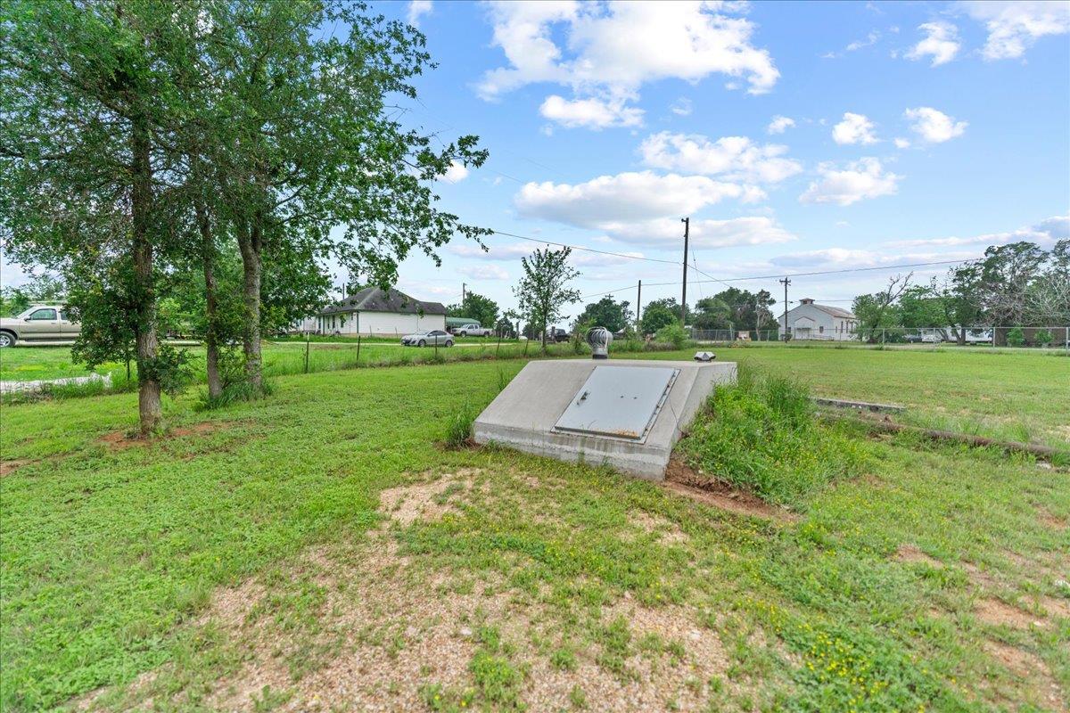 387 Highway 95 Highway S, Elgin, TX 78621