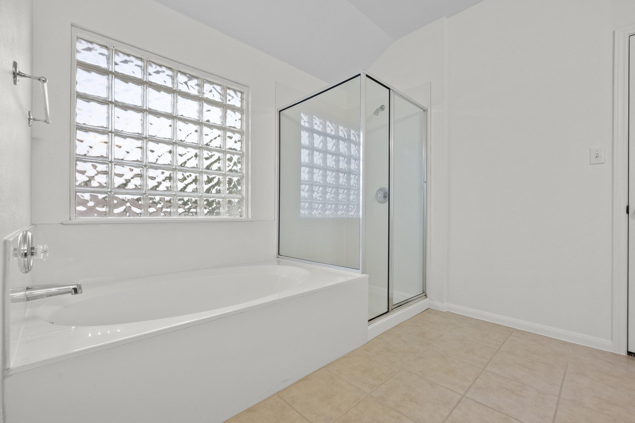 4312 Hidden Lake Xing, Pflugerville, TX 78660