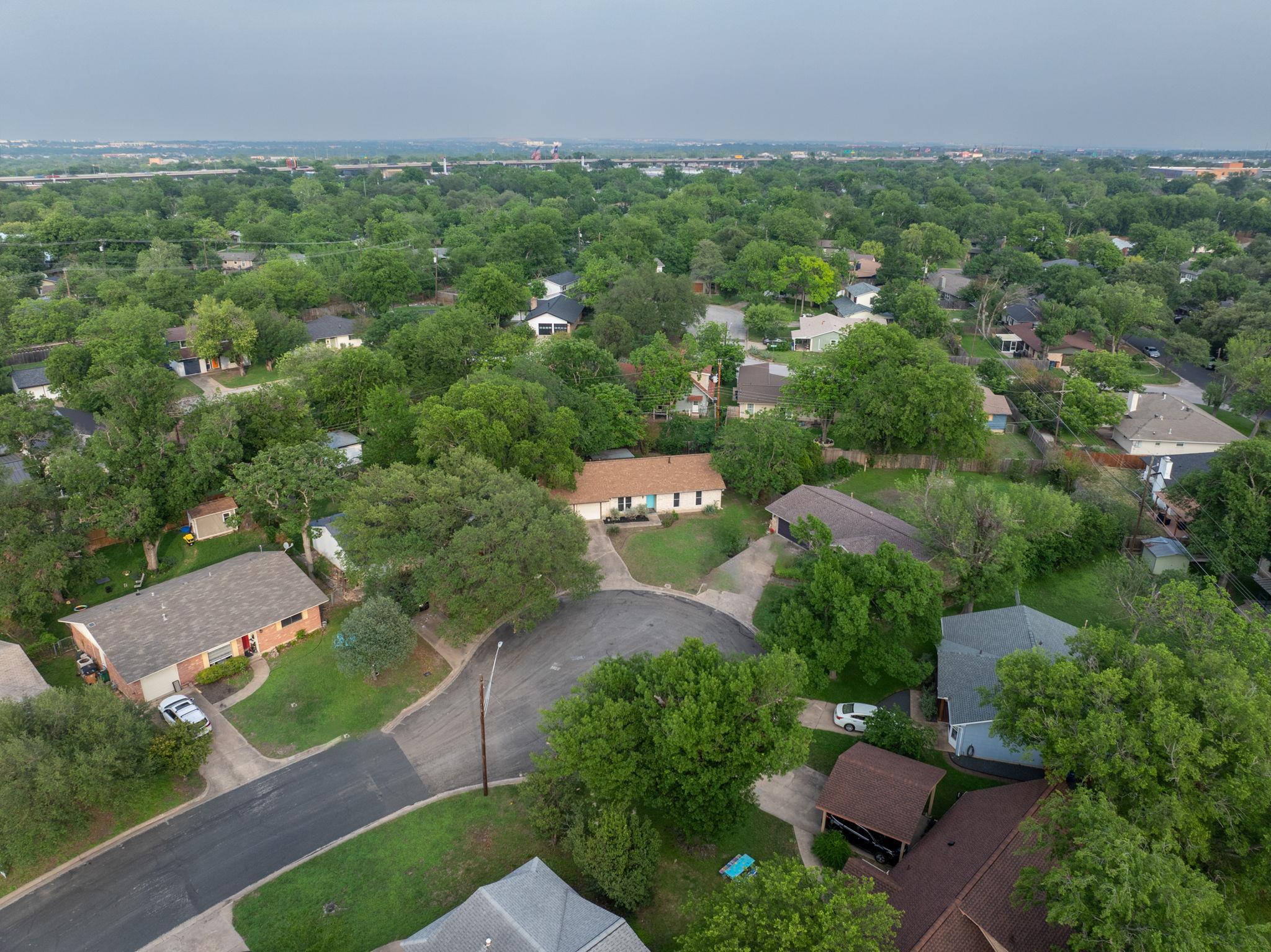 8203 Easter Cv, Austin, TX 78757